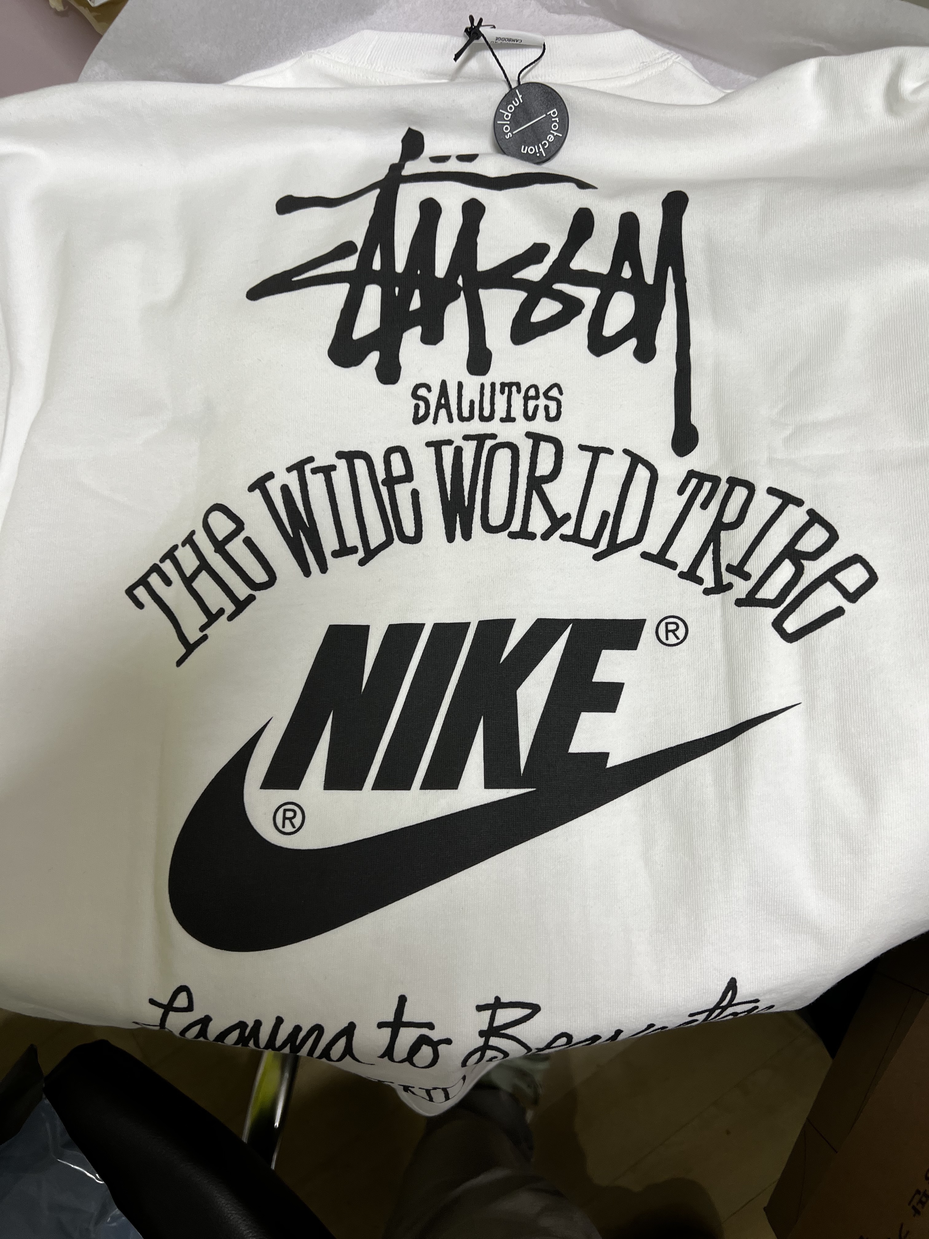 Nike x Stussy T-Shirt White (DV1774-100) 착용 스타일