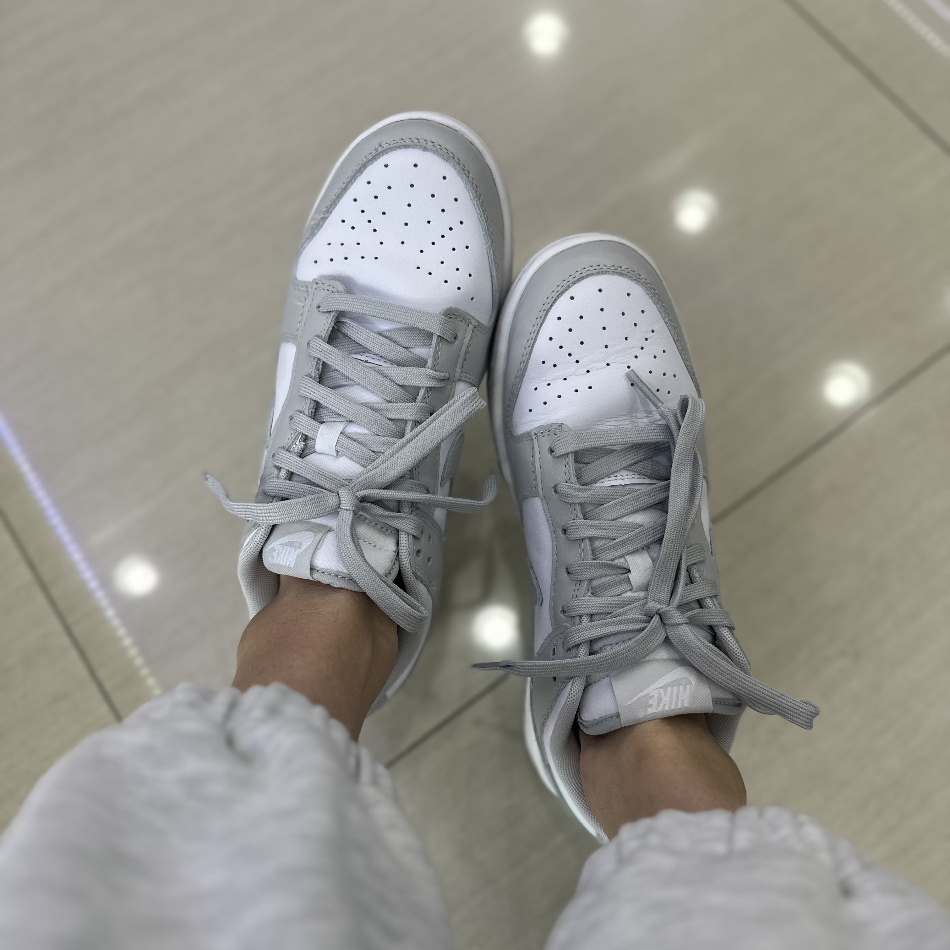 Nike Dunk Low Retro Grey Fog 착용 스타일 - 2