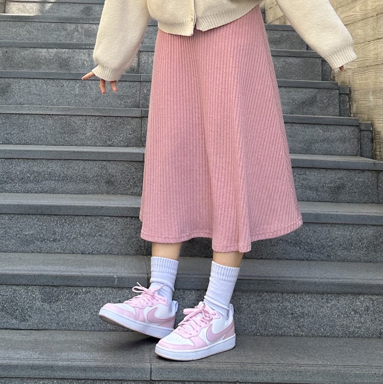 (GS) Nike Court Borough 2 SE White Pink Foam 착용 스타일