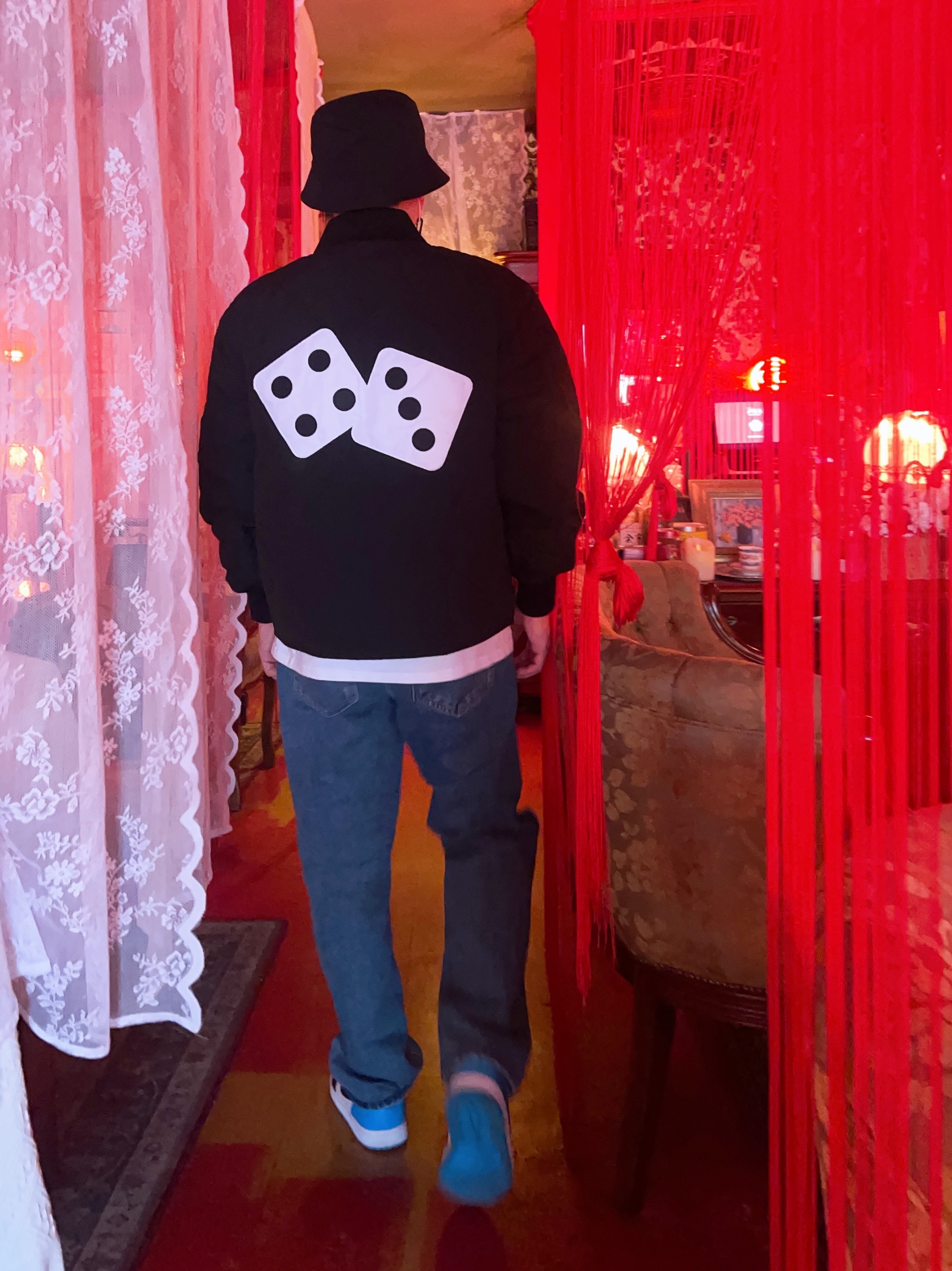 Stussy Dice Quilted Liner Jacket Black, Jordan 1 Retro Low OG Black and Dark Powder Blue 착용 스타일 - 2