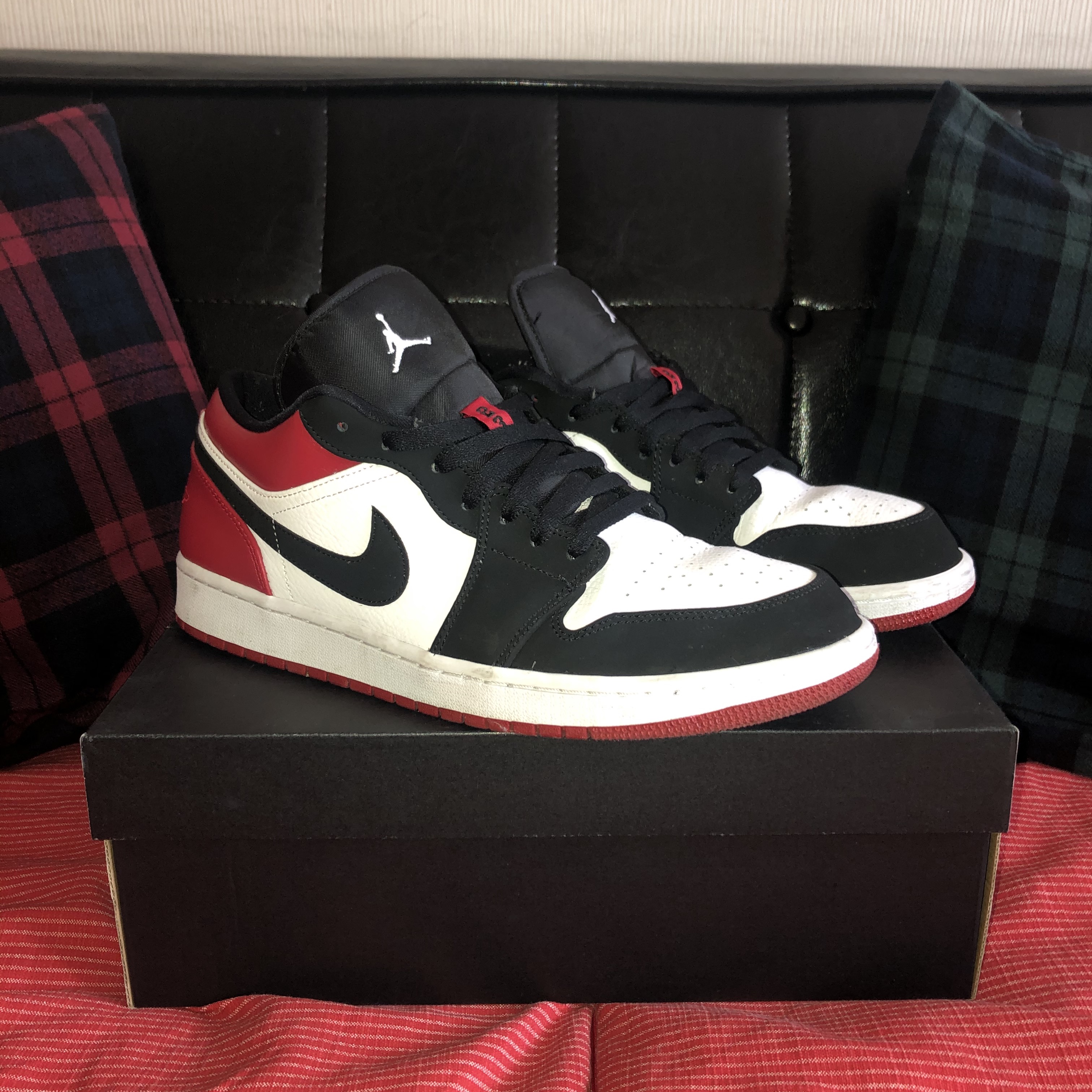 Jordan 1 Low Black Toe 착용 스타일