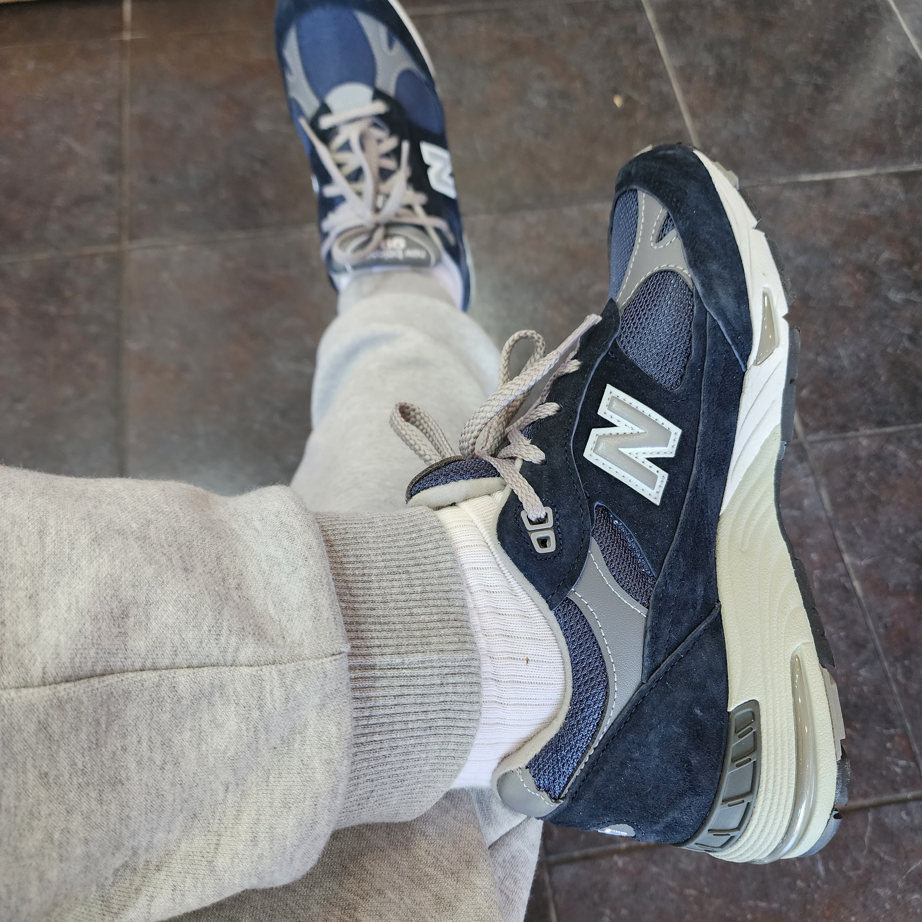 (W) New Balance 991 Made in UK Navy 착용 스타일