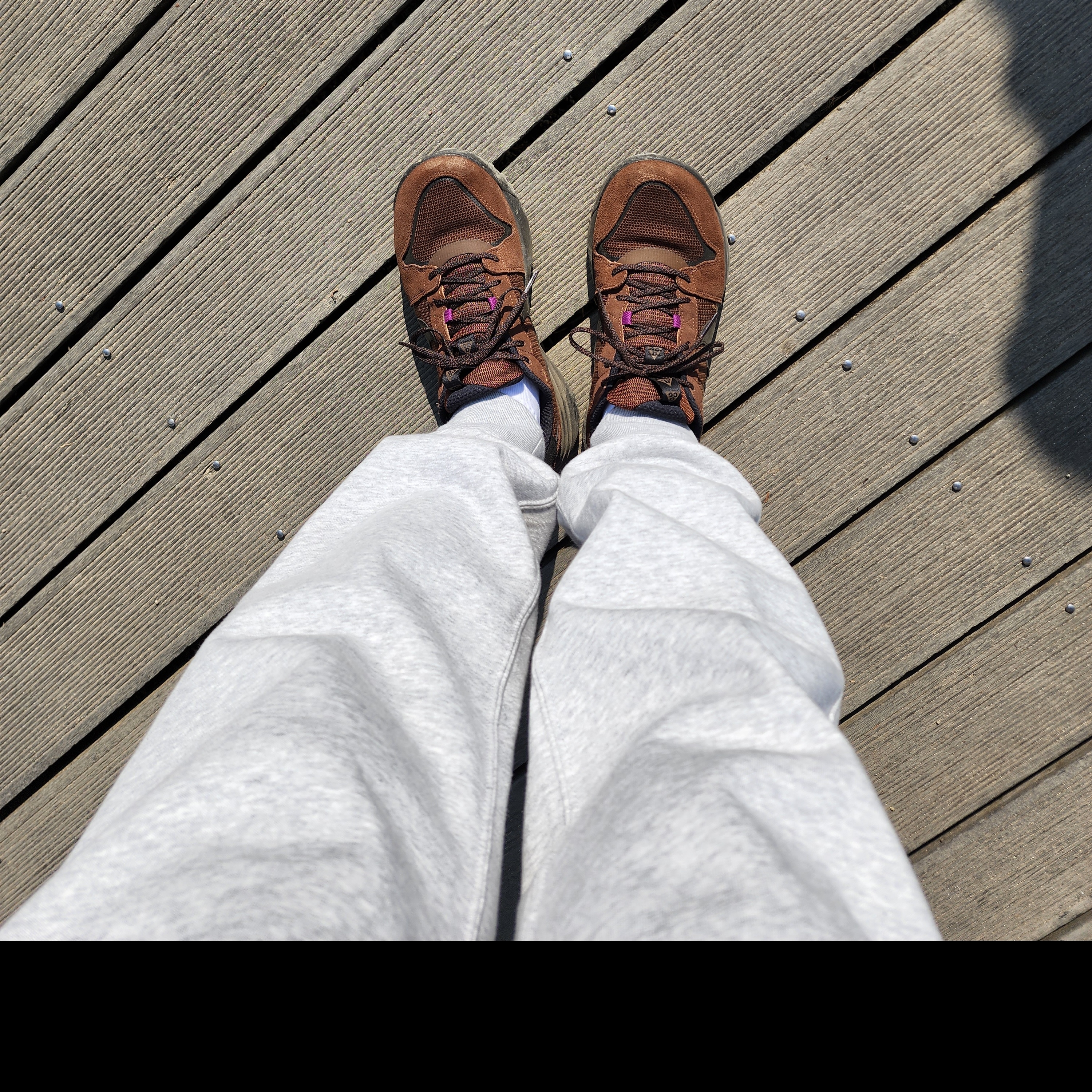Nike ACG Lowcate Cacao Wow 착용 스타일 - 2