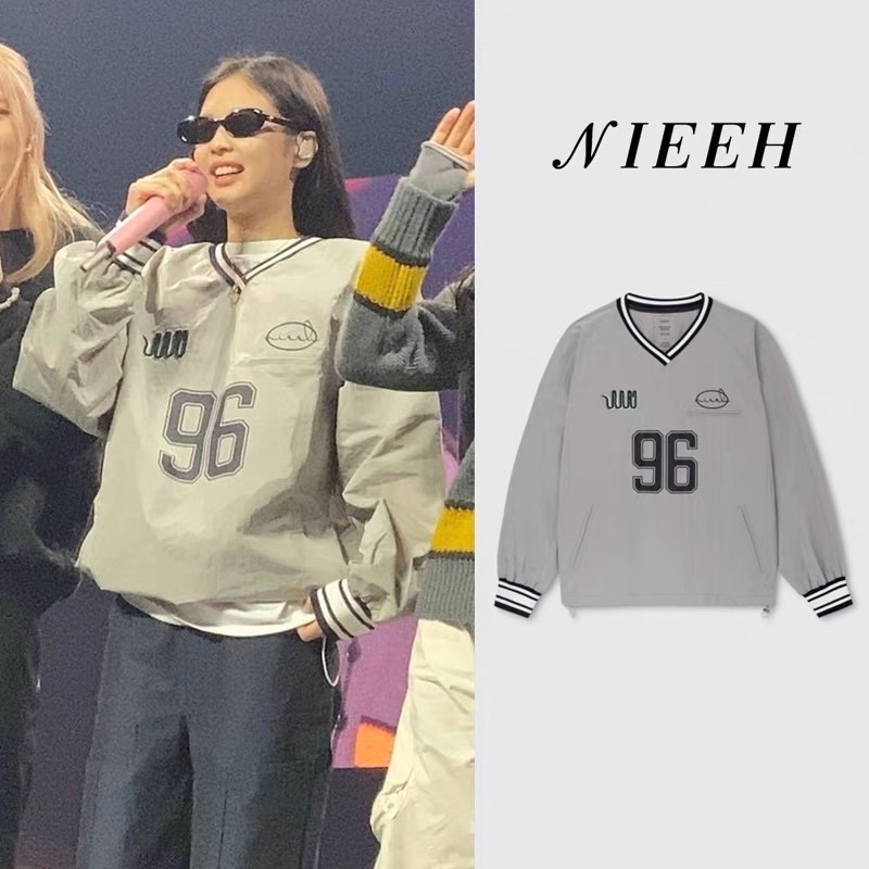 Nieeh 1996 Oversize Fit Gray 착용 스타일