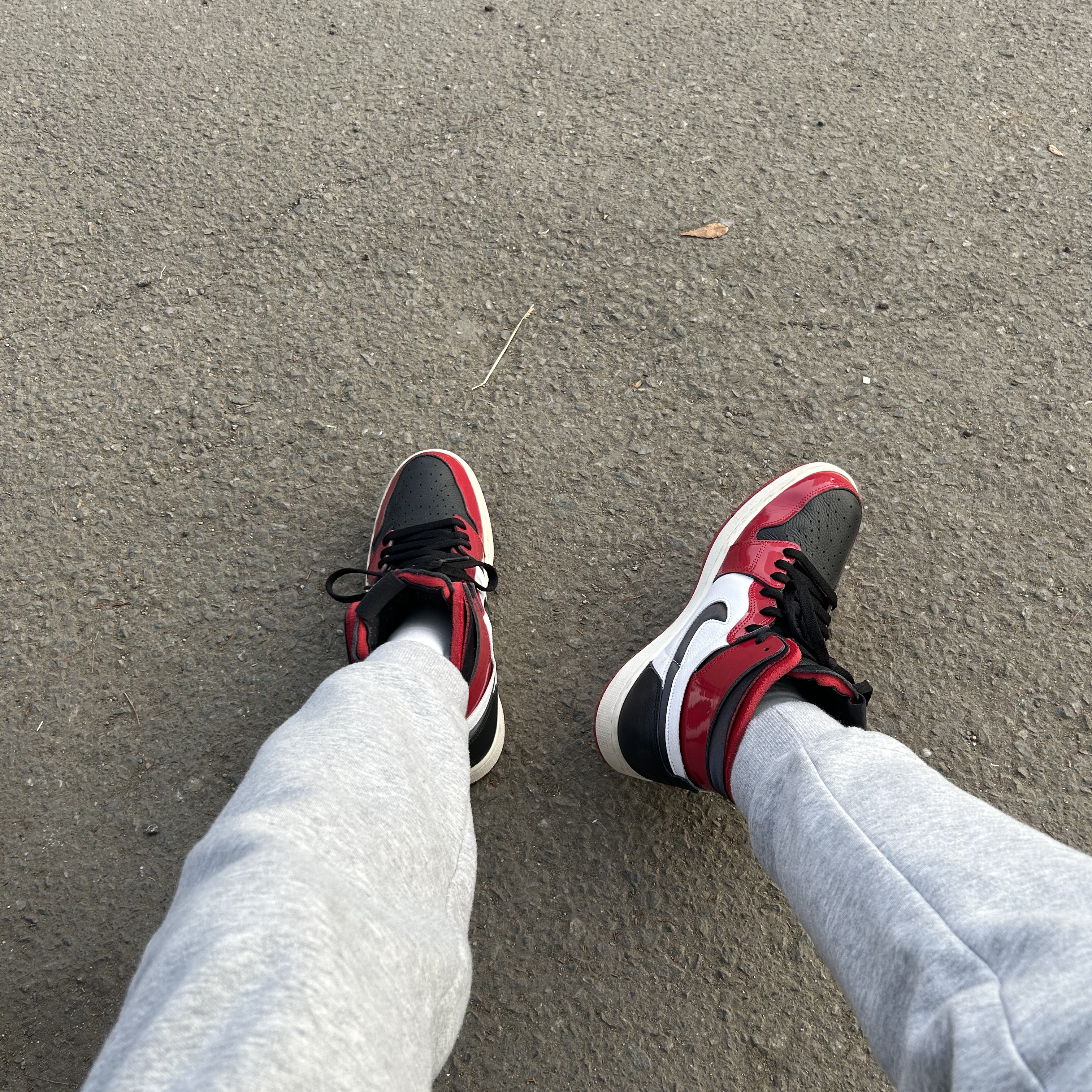 (W) Jordan 1 Zoom Air CMFT Gym Red Black 착용 스타일