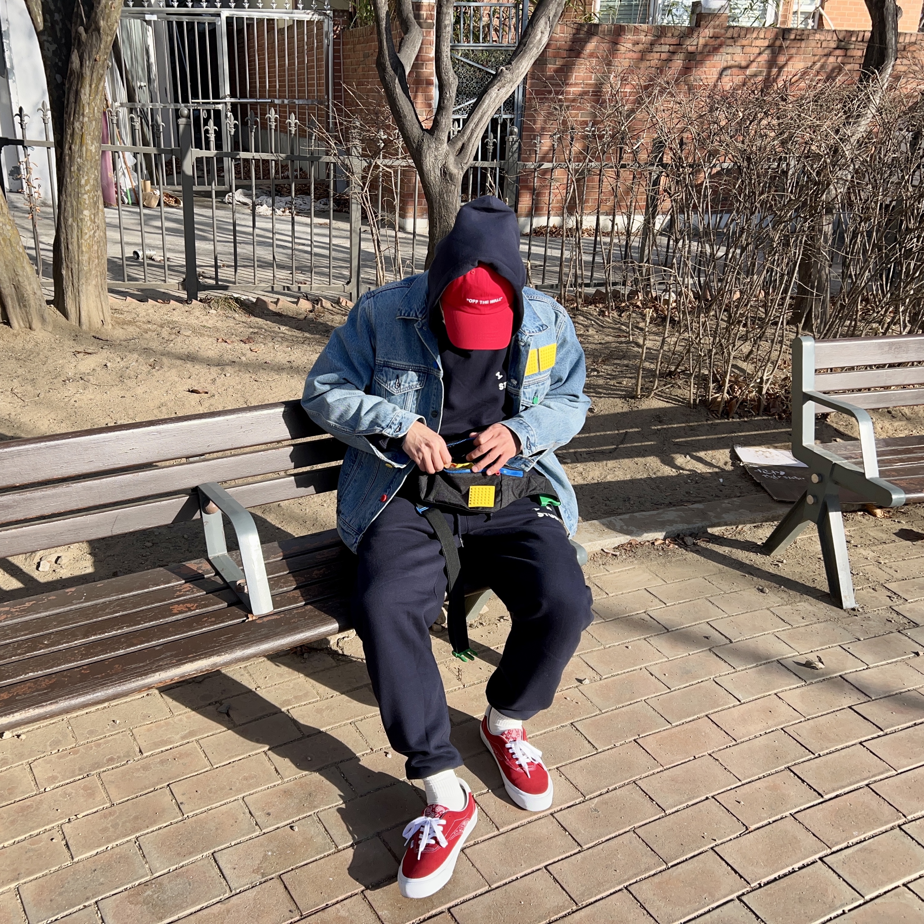 IAB Studio Hoodie Navy - 21SS, IAB Studio Sweatpants Navy - 21SS 착용 스타일 - 1