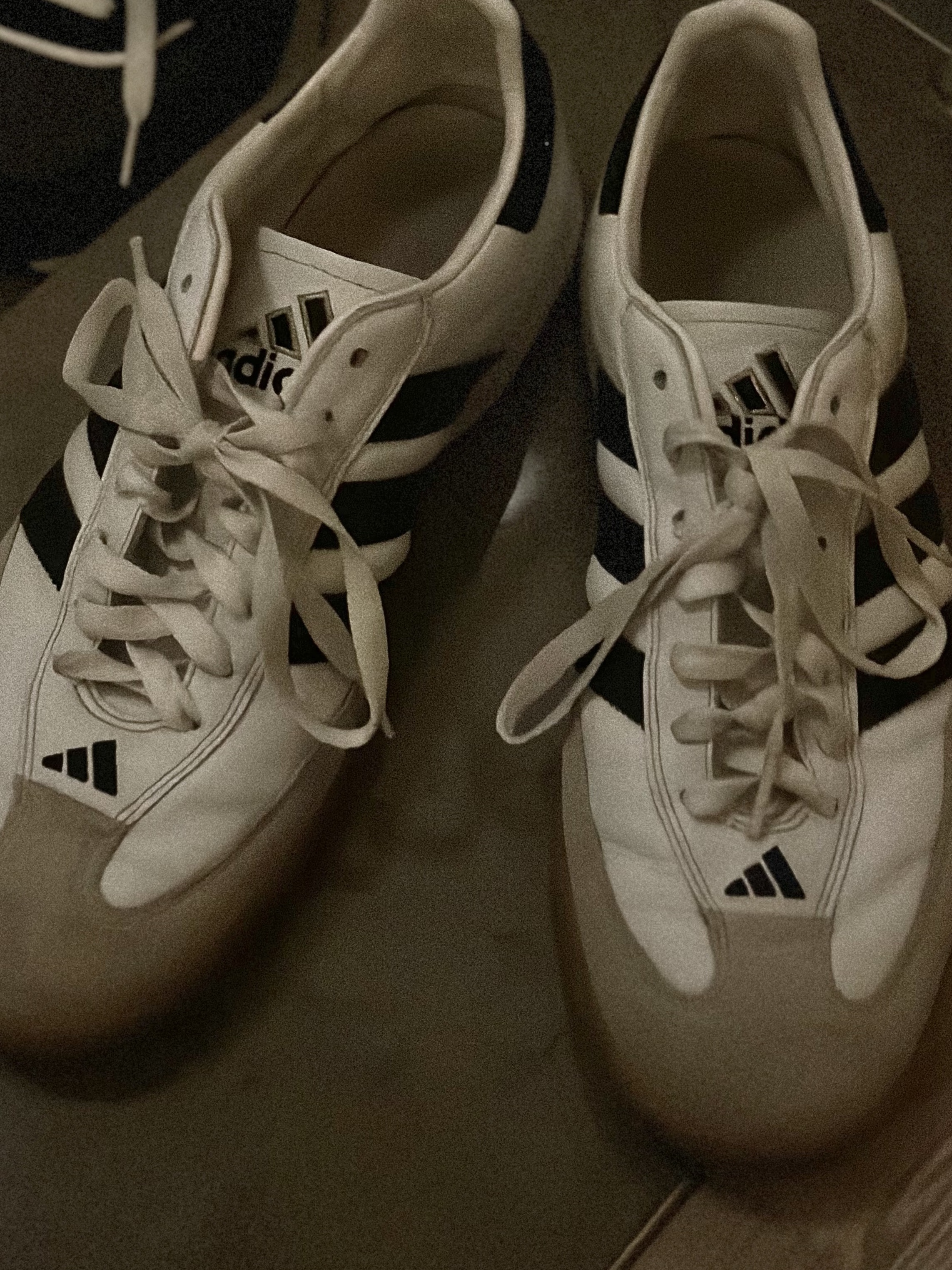 Adidas Samba Vegan White Black, Adidas Samba OG Cloud White 착용 스타일 - 2
