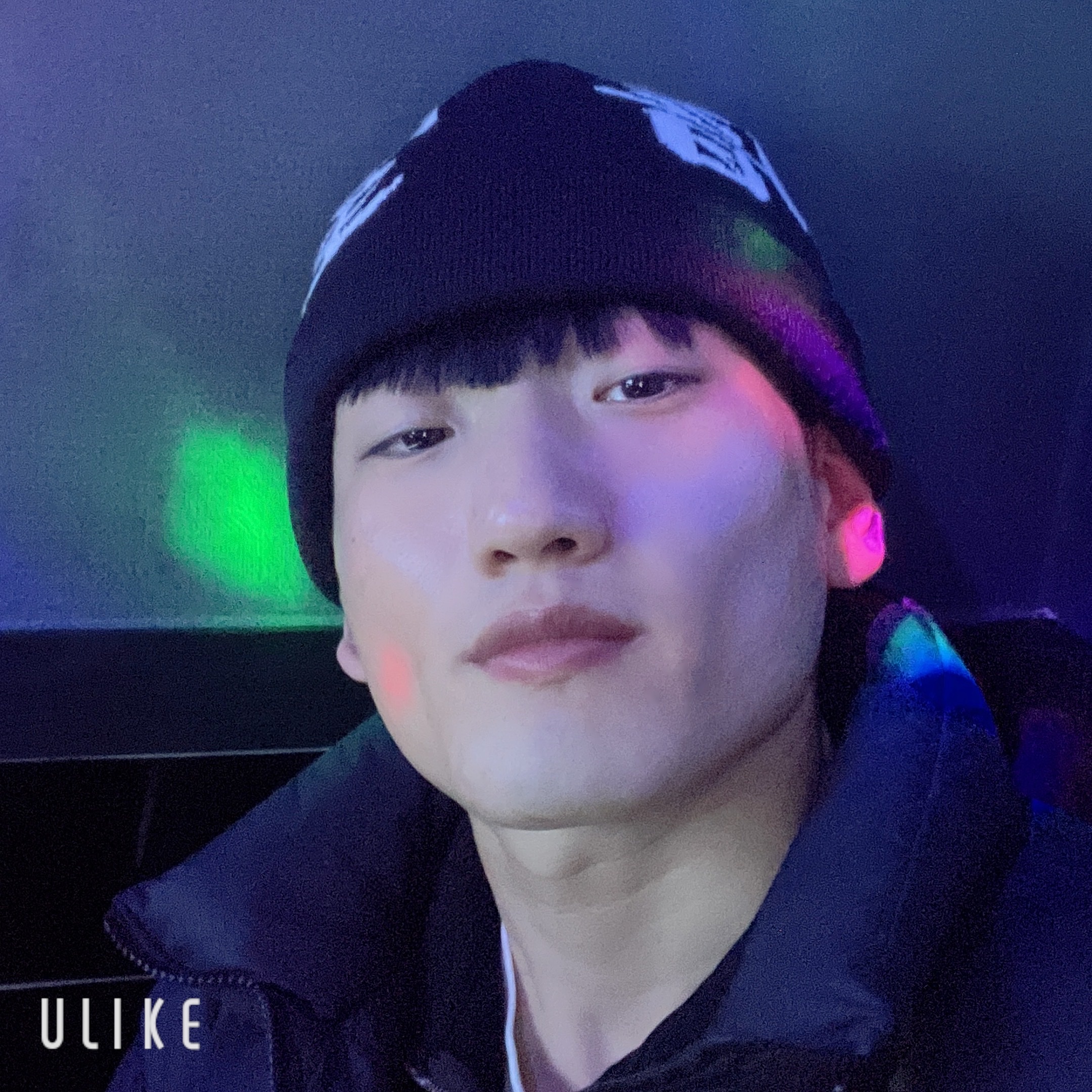 Darkr8m Studio Beanie Black 착용 스타일