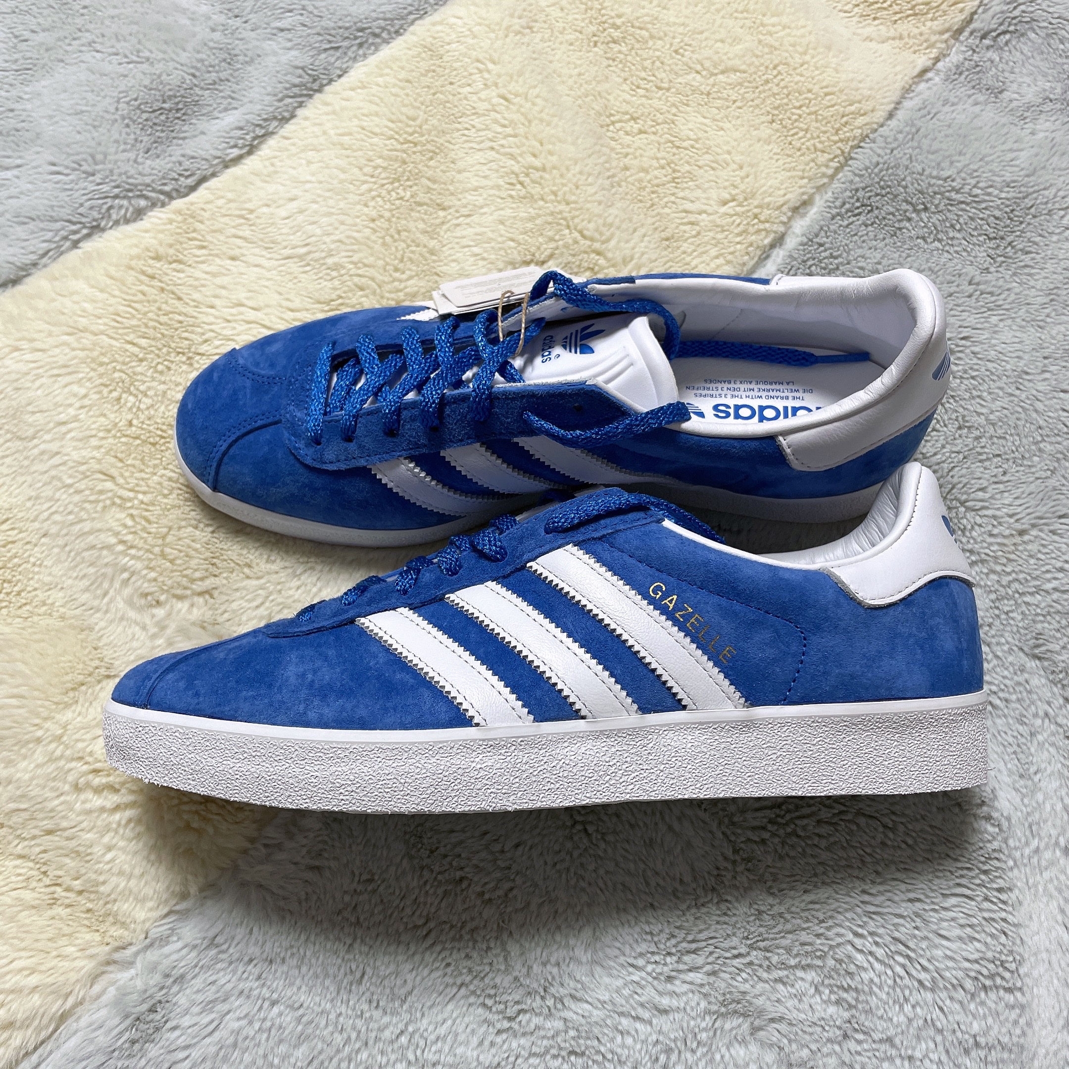 Adidas Gazelle 85 Blue Bird 착용 스타일 - 2