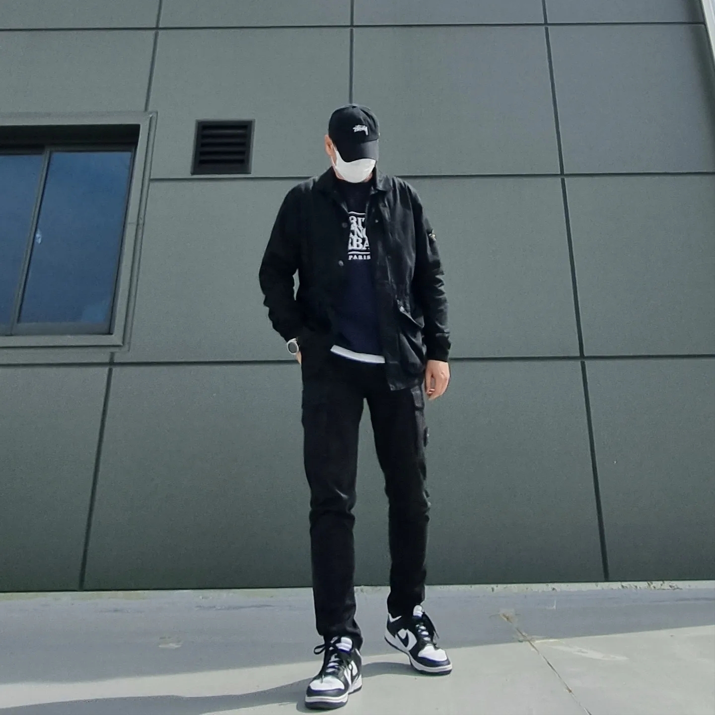 Stone Island 439WN Brushed Cotton Canvas Garment Dyed Old Effect Jacket Black - 22SS, Stone Island 318L1 T.CO+OLD Cargo Pants Navy Blue - 20FW 착용 스타일 - 1
