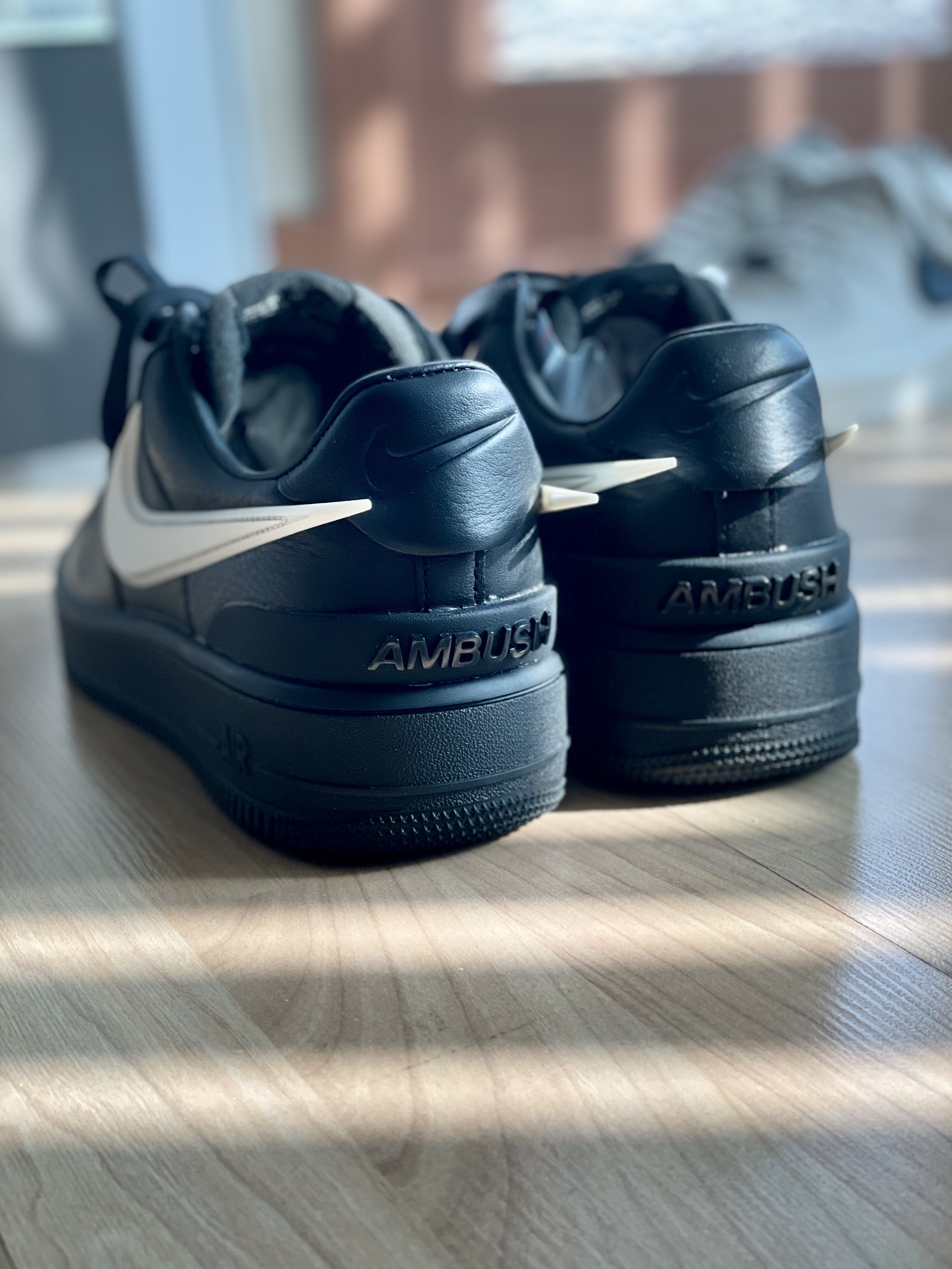 Nike x Ambush Air Force 1 Low SP Black 착용 스타일 - 2