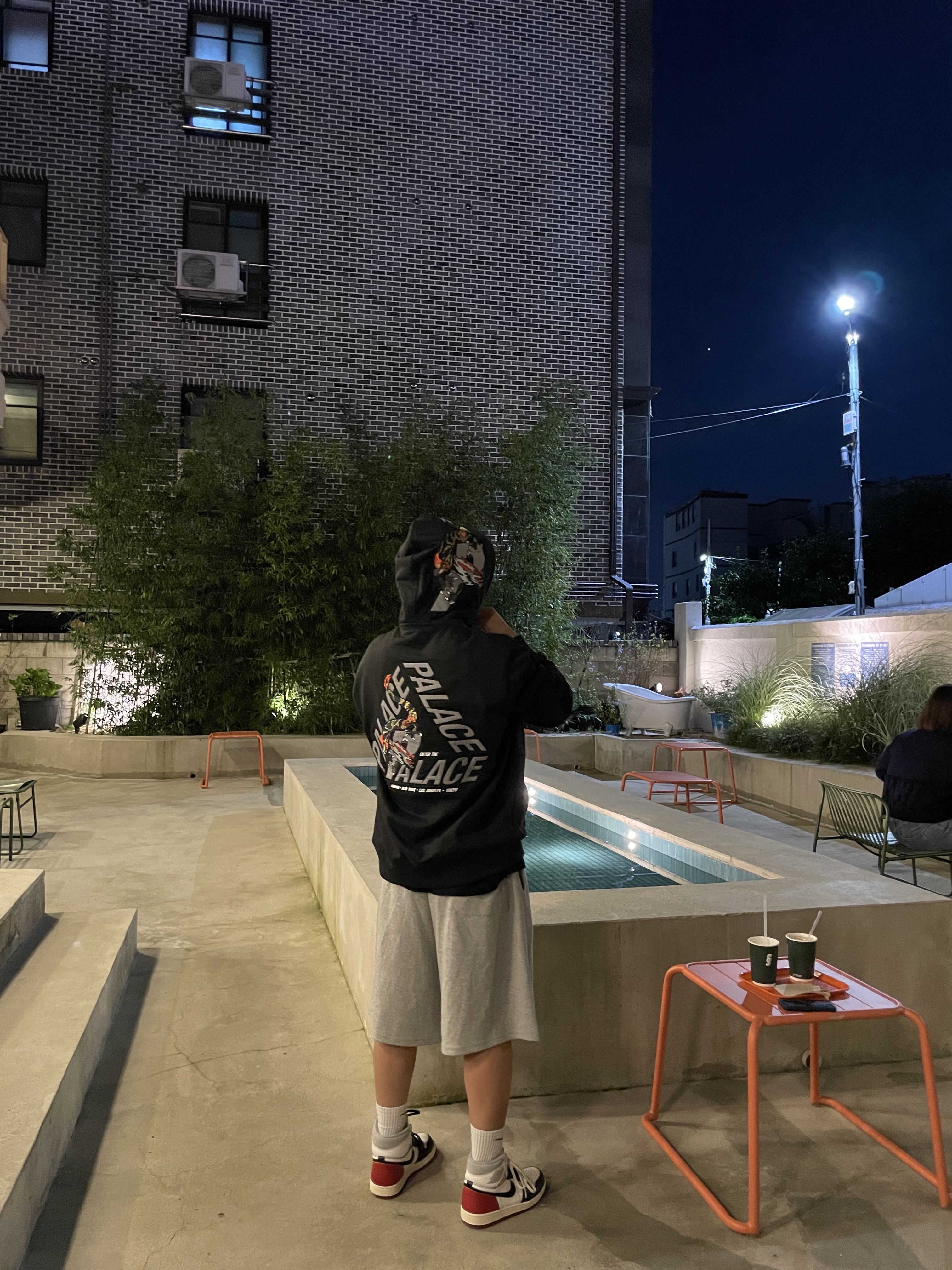 Palace Dragon P-3 Hood Black - 22FW, Jordan 1 x Union Retro High Black Toe 착용 스타일
