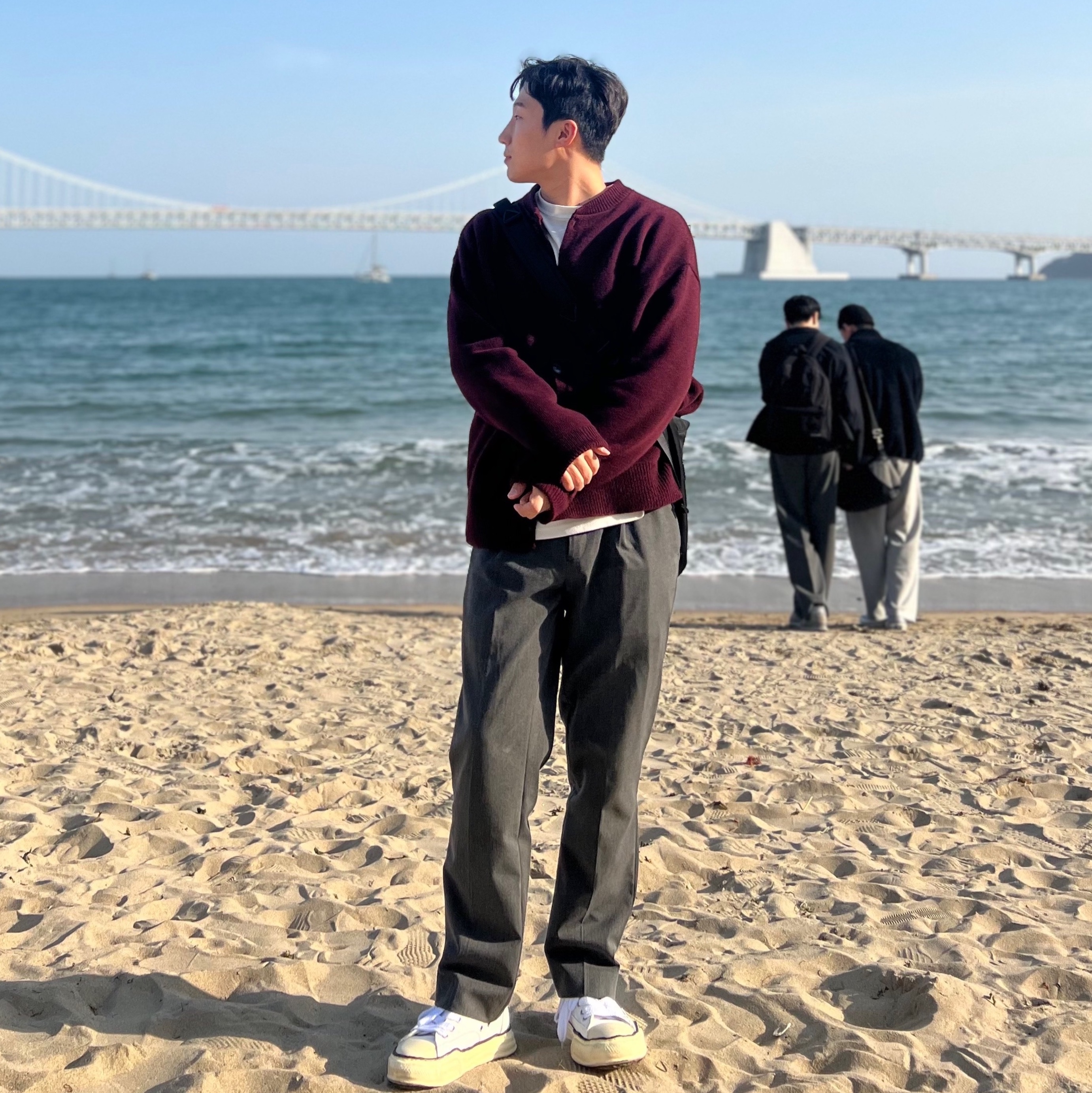 Maison Mihara Yasuhiro Peterson VL OG Sole Canvas Low-top Sneakers White 착용 스타일