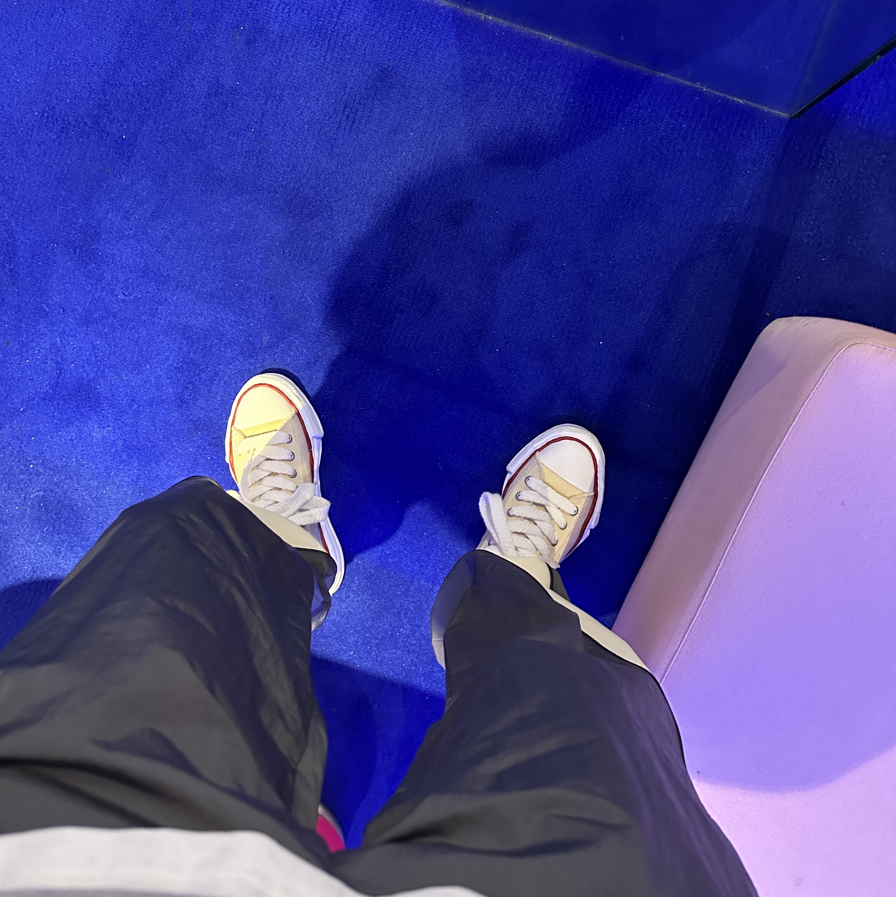 Maison Mihara Yasuhiro Peterson OG Sole Canvas Low-top Sneakers Natural, Ader Error Mem Trousers Grey 착용 스타일