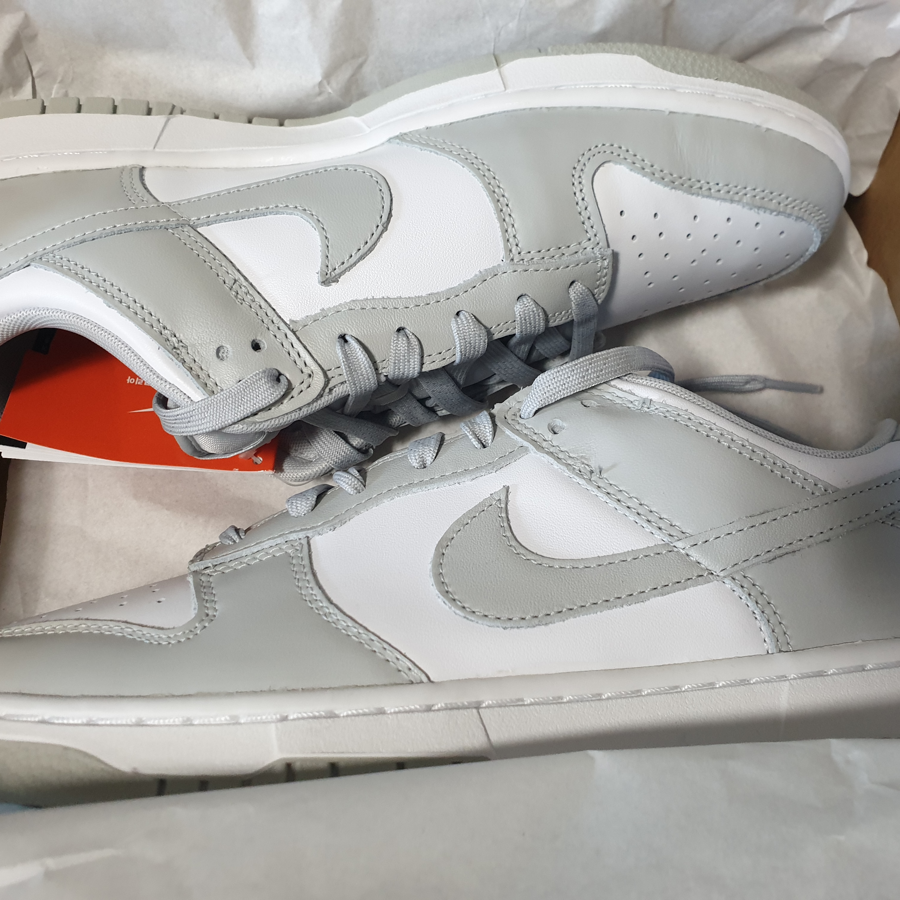Nike Dunk Low Retro Grey Fog 착용 스타일