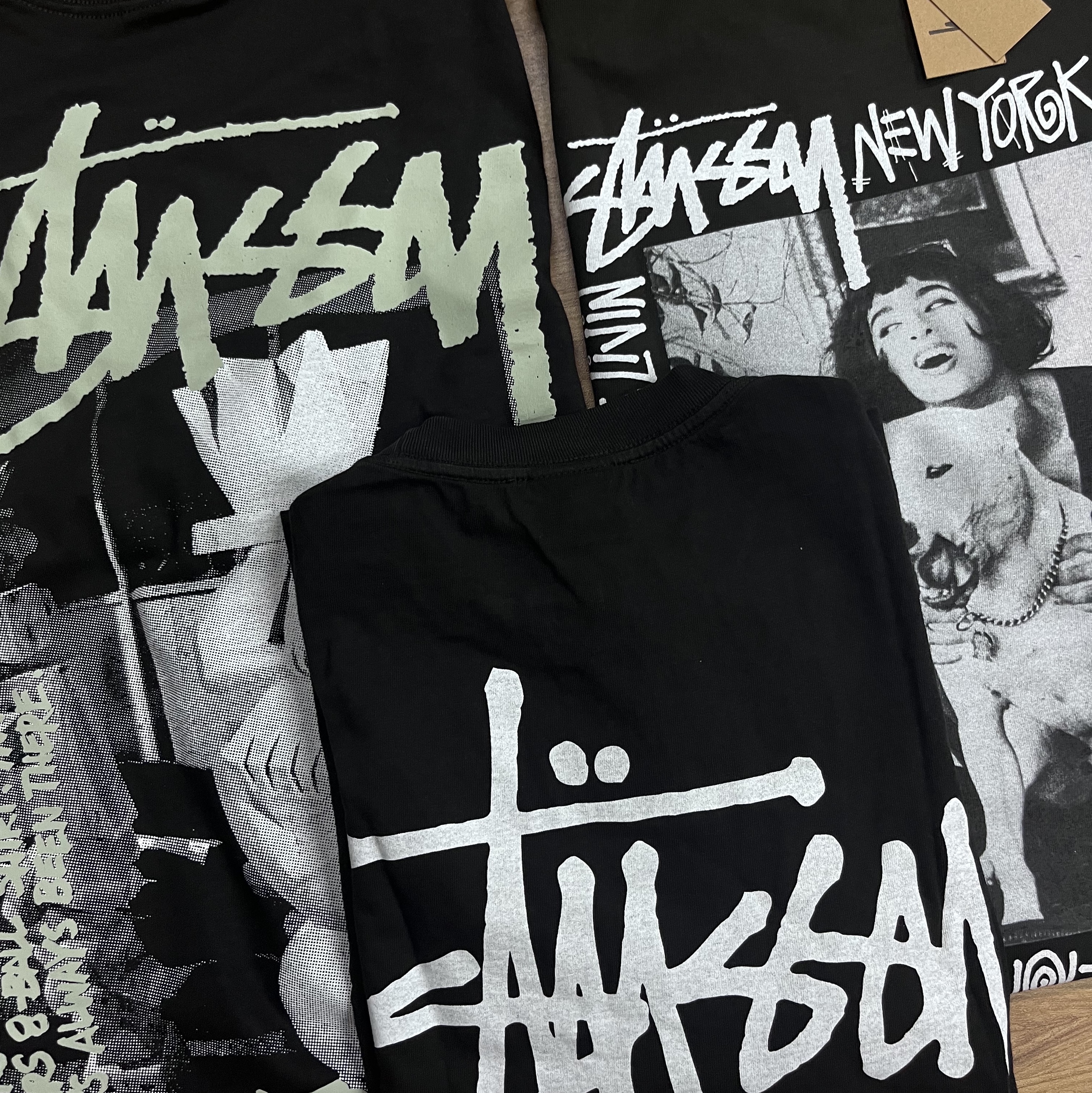 Stussy Basic Stussy T-Shirt Black 2022, Stussy Landin T-Shirt Black 착용 스타일