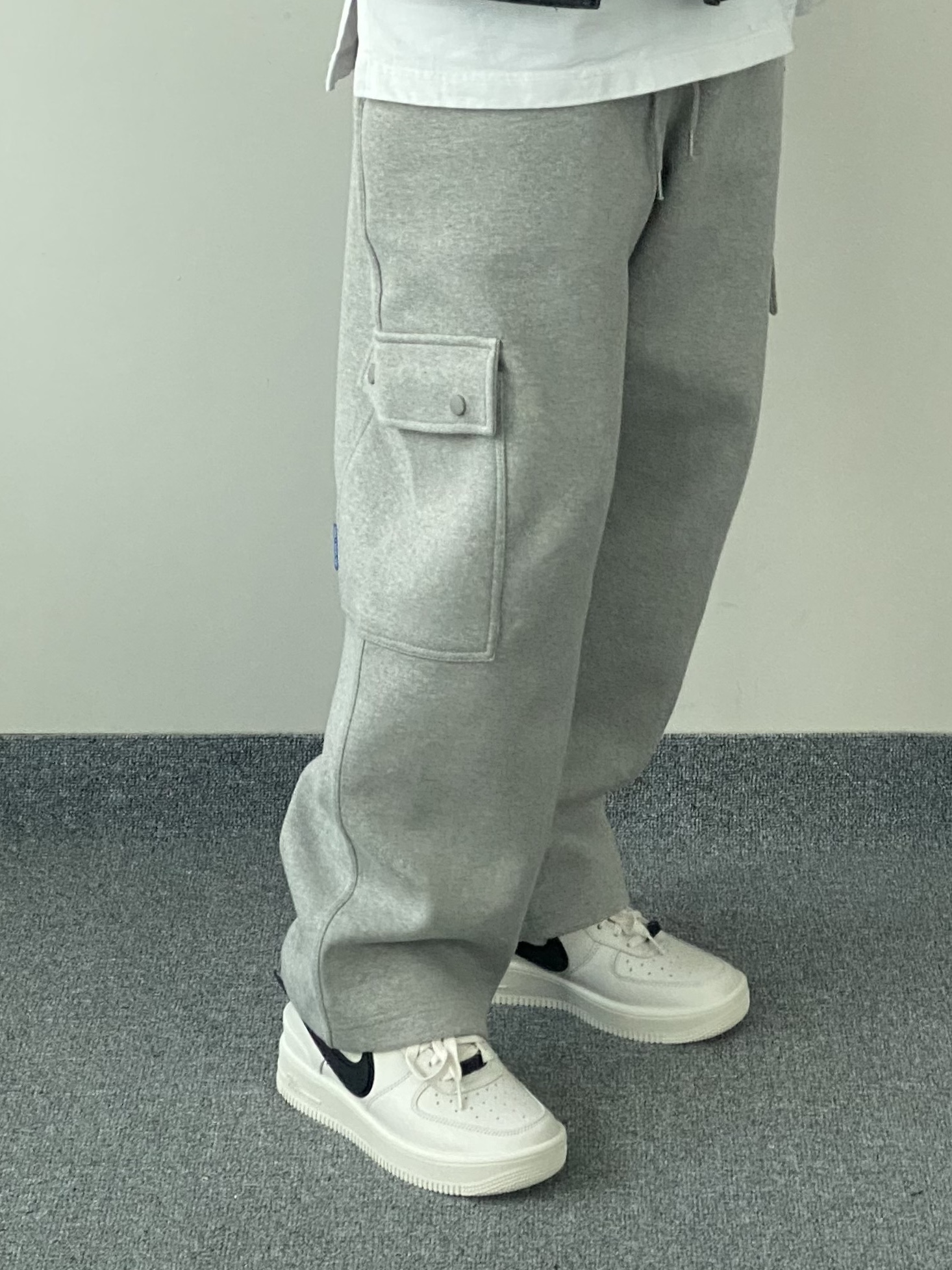 Nike x Ambush Air Force 1 Low SP Phantom 착용 스타일 - 3