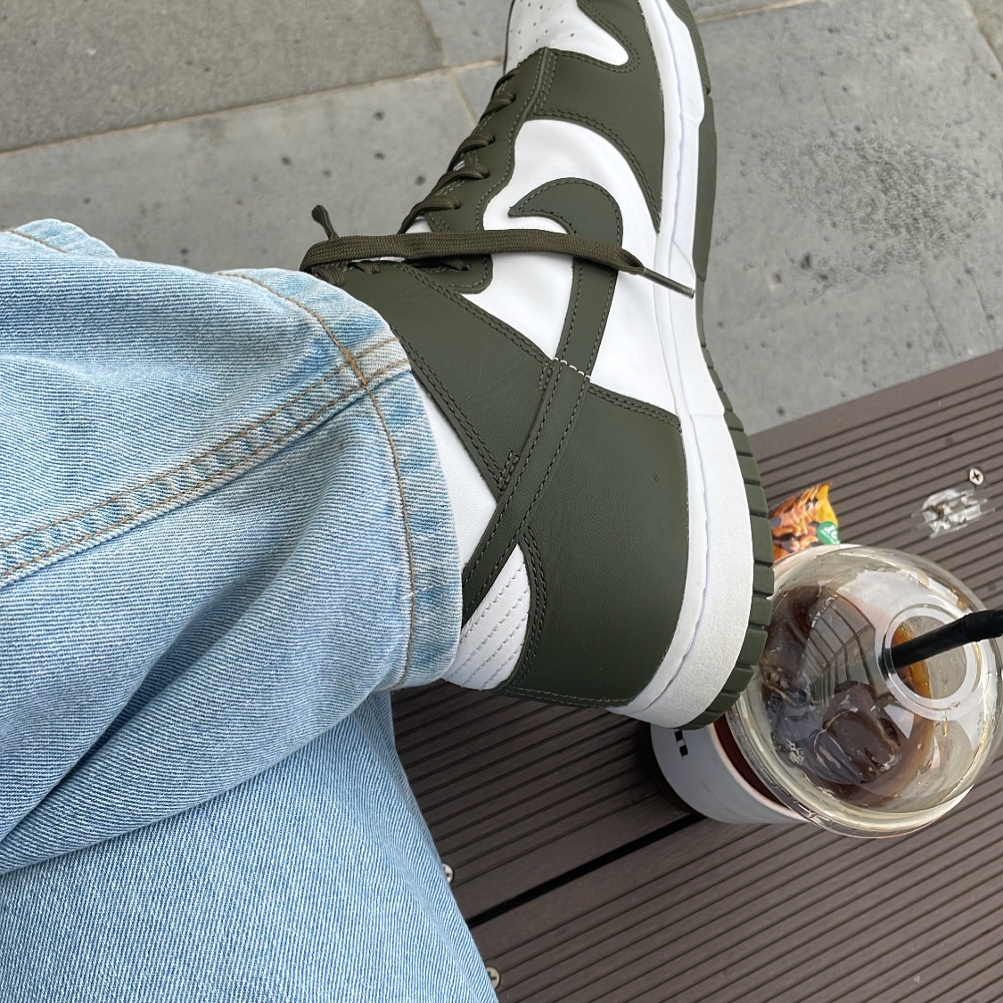 Nike Dunk High Retro Championship Khaki 착용 스타일 - 1