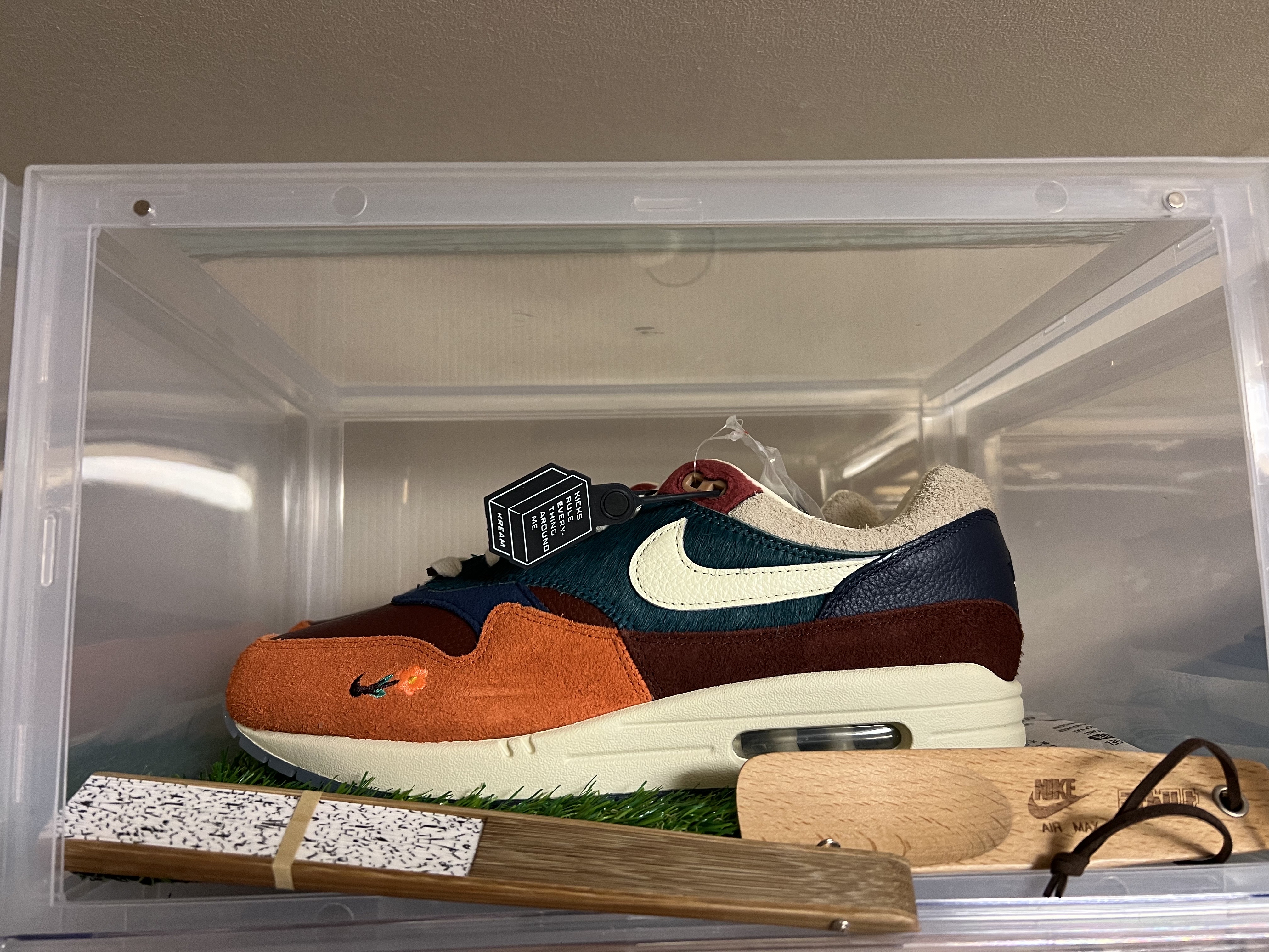 Nike x Kasina Air Max 1 SP Won-Ang Orange (With Special Gift) 착용 스타일
