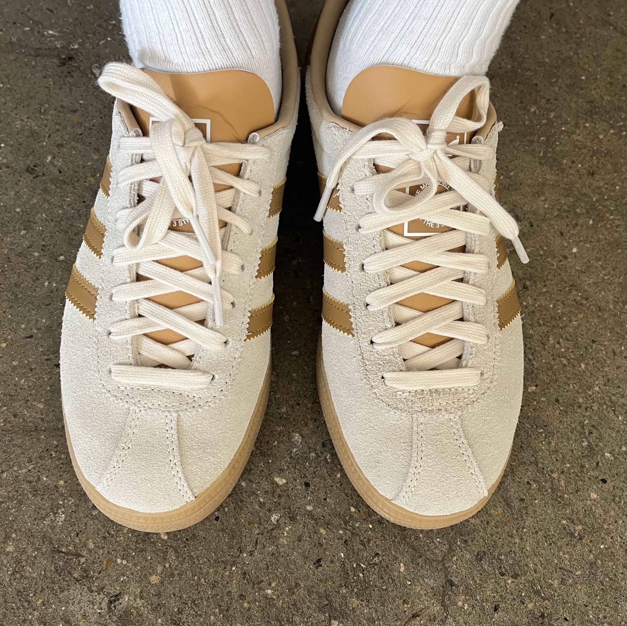 Adidas City Series Munchen Cream White Mesa 착용 스타일