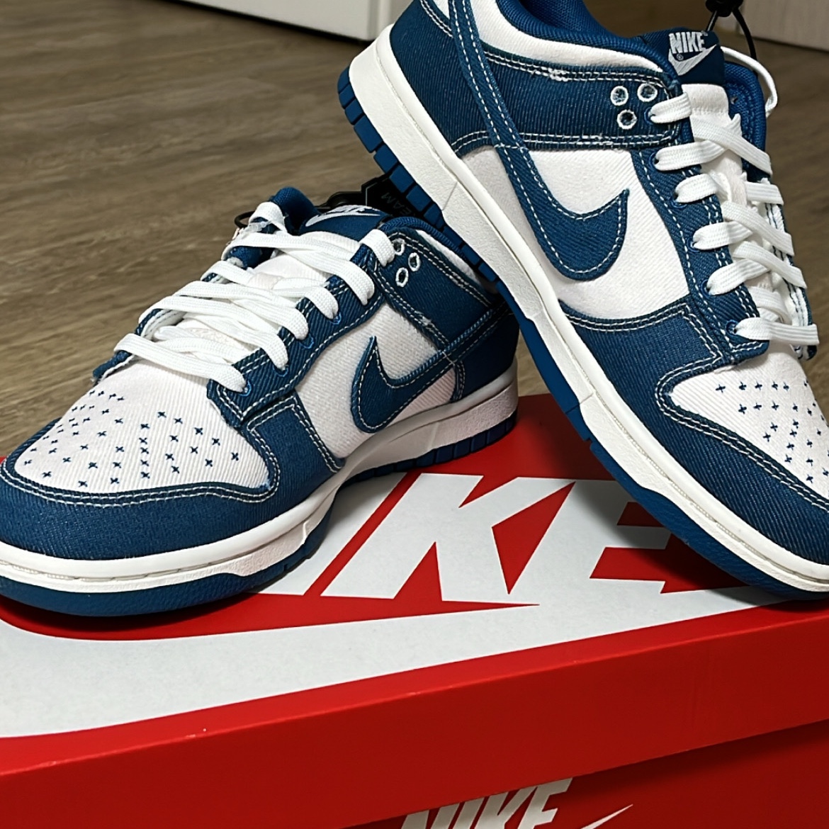 Nike Dunk Low Retro SE Industrial Blue 착용 스타일 - 1