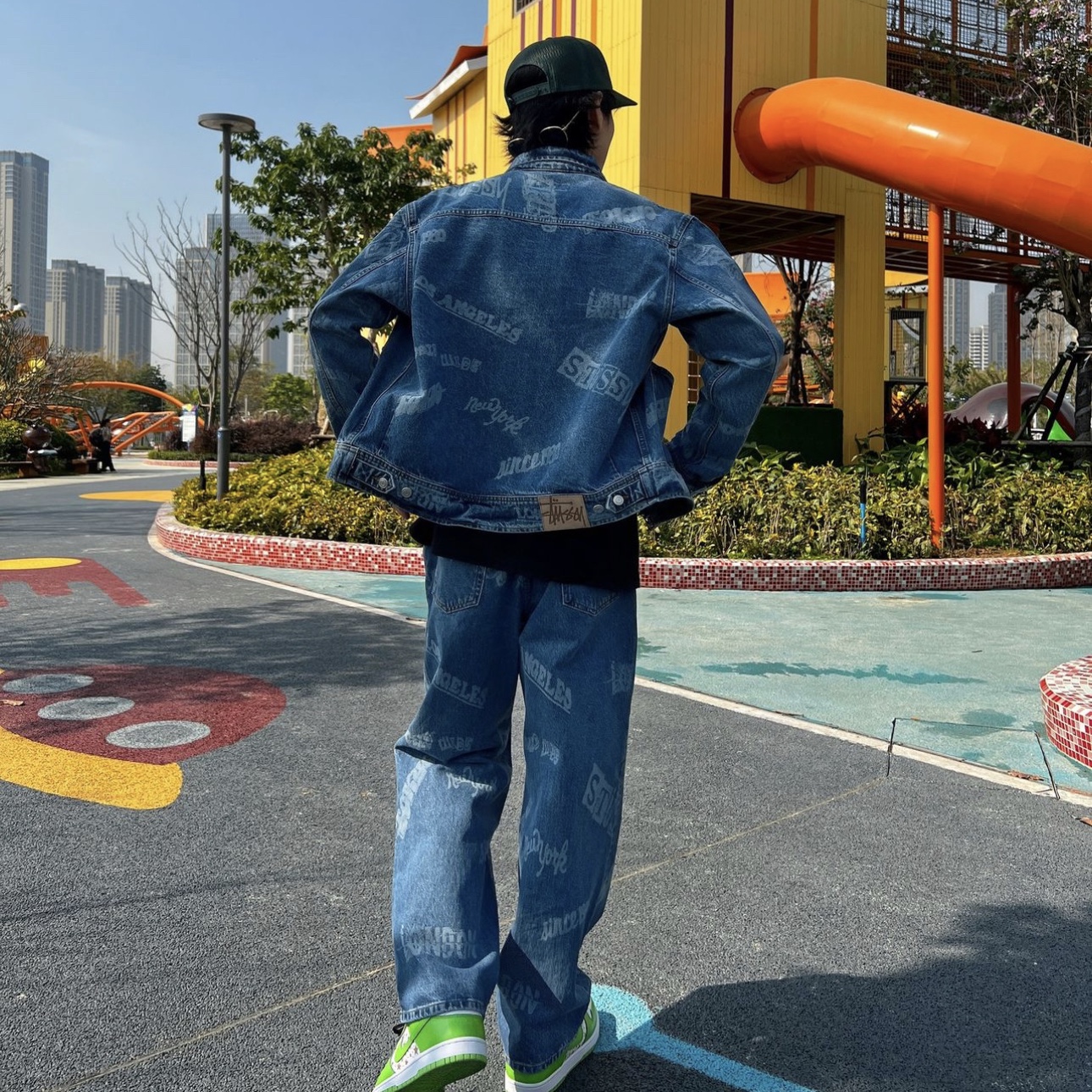 Stussy Worldwide Zip Work Jacket Stone Wash, Stussy Worldwide Big OL' Jeans Stone Wash 착용 스타일 - 3
