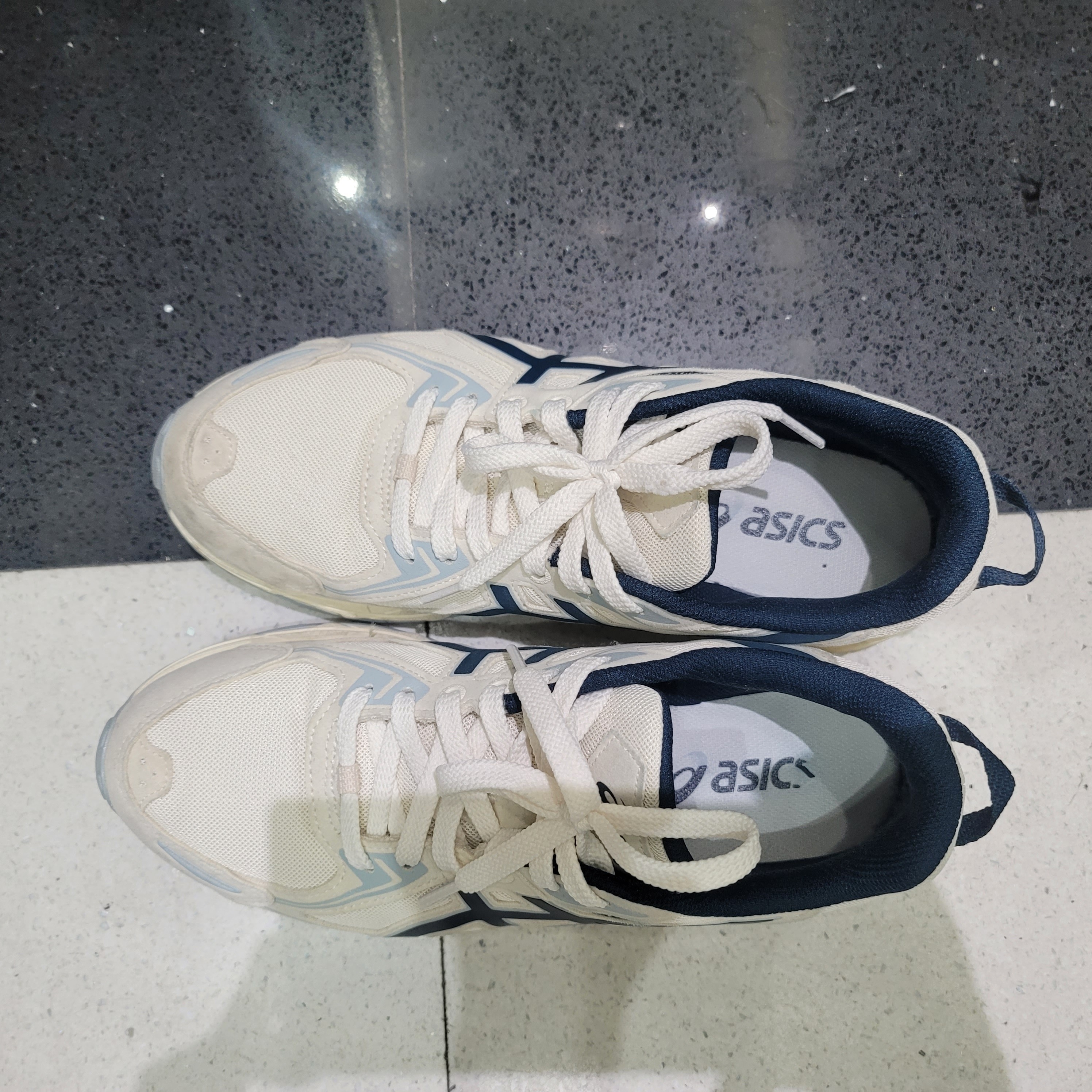 Asics Gel-Venture 6 SPS Birch French Blue 착용 스타일 - 2