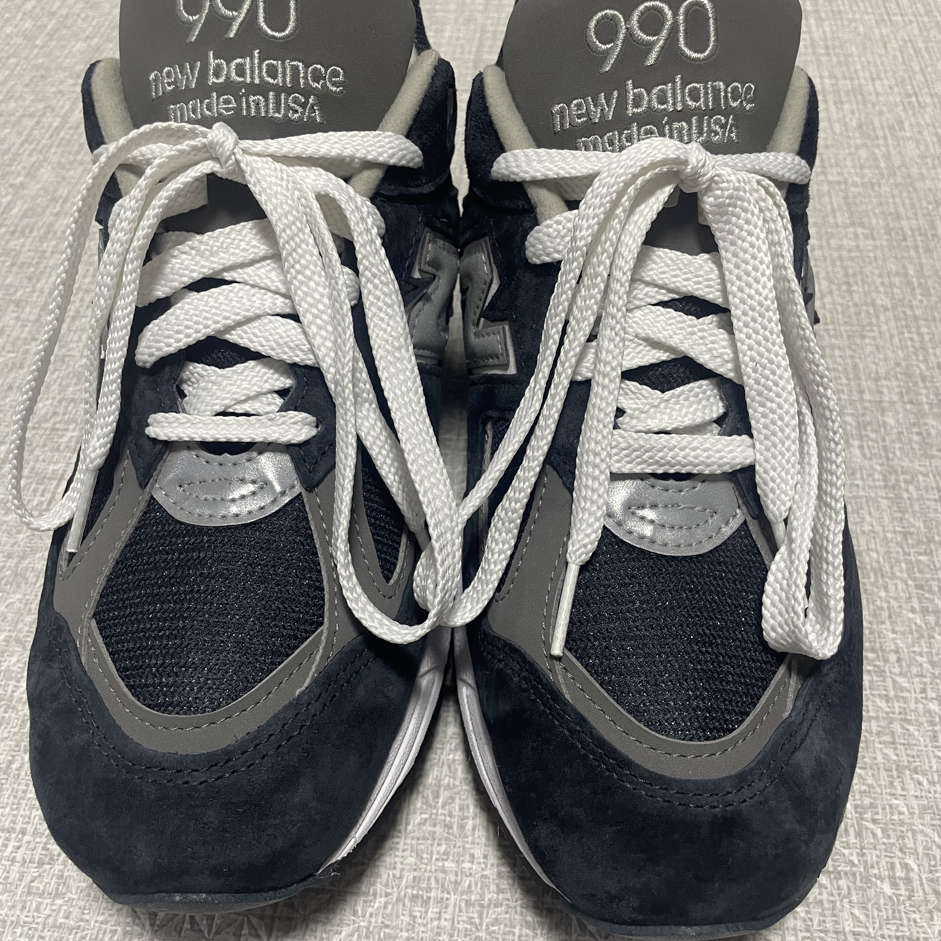 New Balance 990v2 Made in USA Navy 착용 스타일 - 2