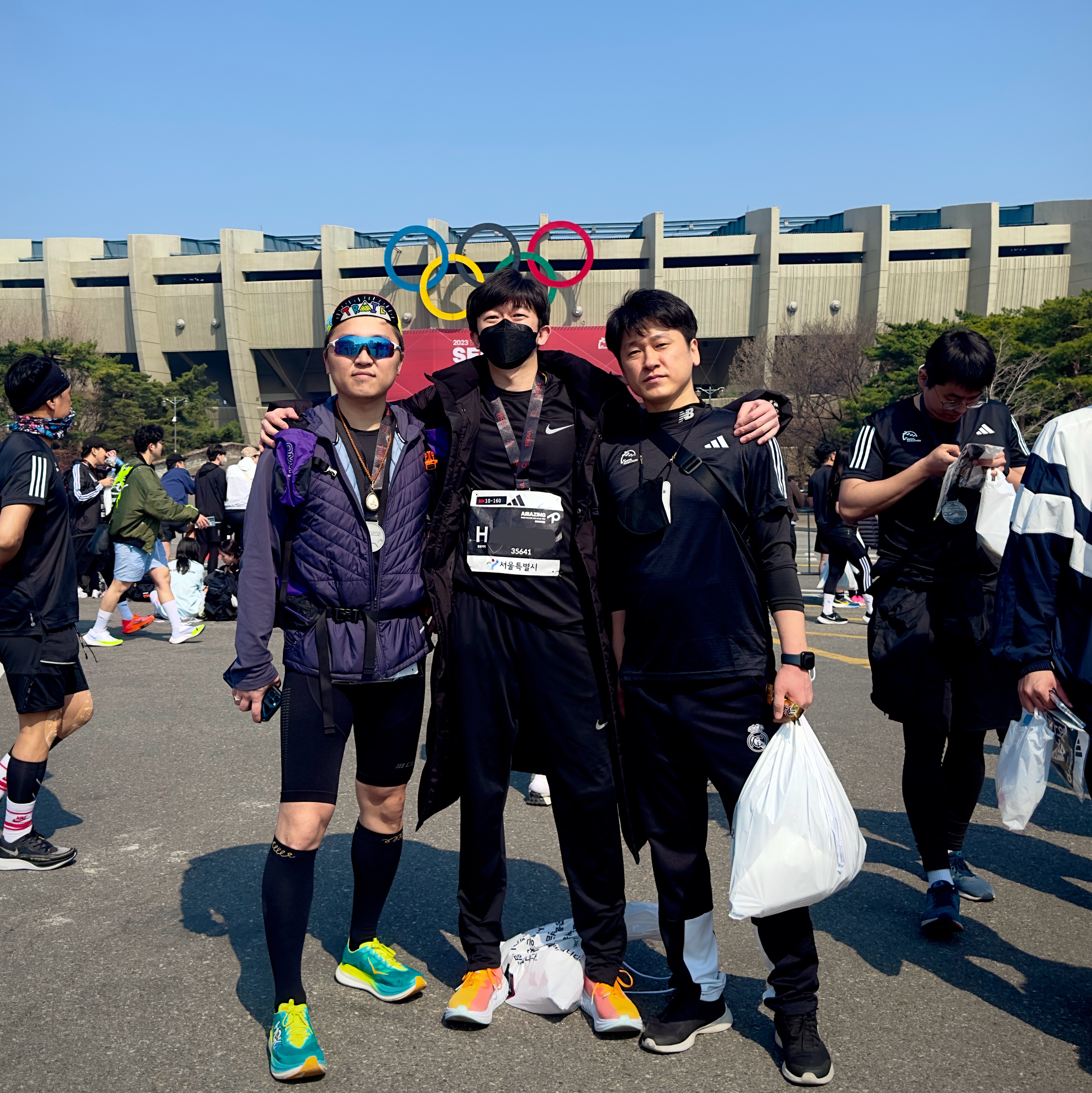 Hoka Carbon X 3 Radiant Yellow 착용 스타일