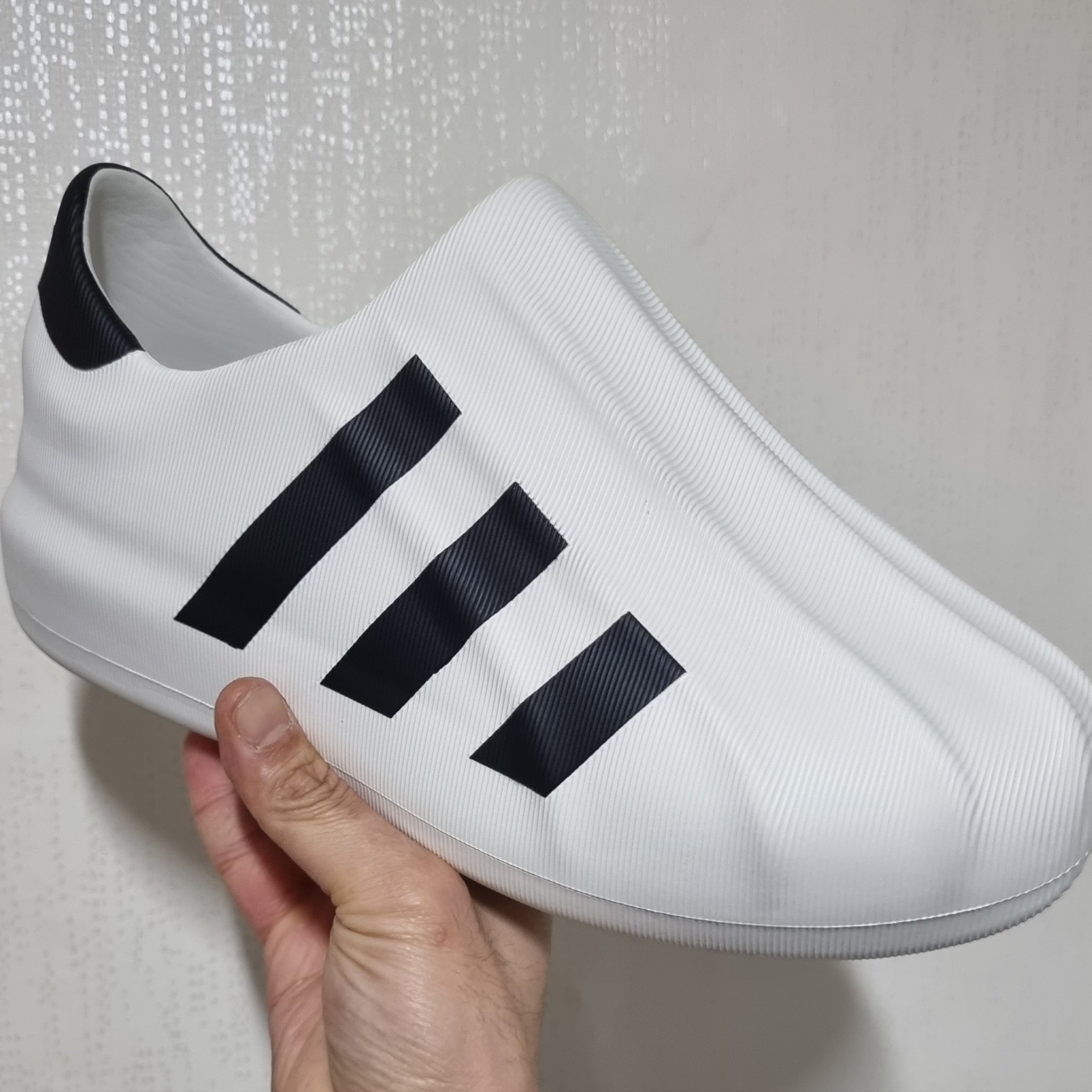 Adidas Adifom Superstar Core White 착용 스타일 - 1