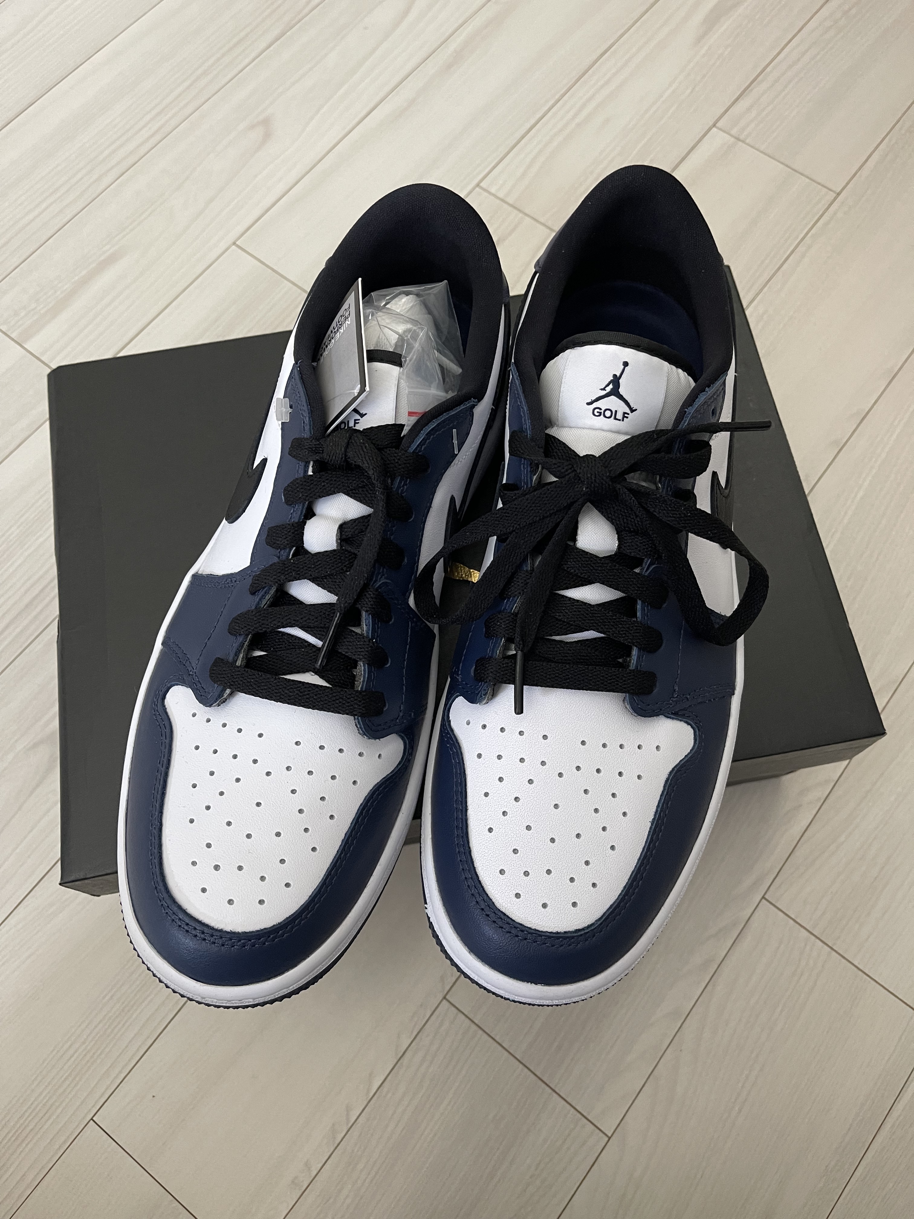 Jordan 1 Low Golf Midnight Navy 착용 스타일 - 1