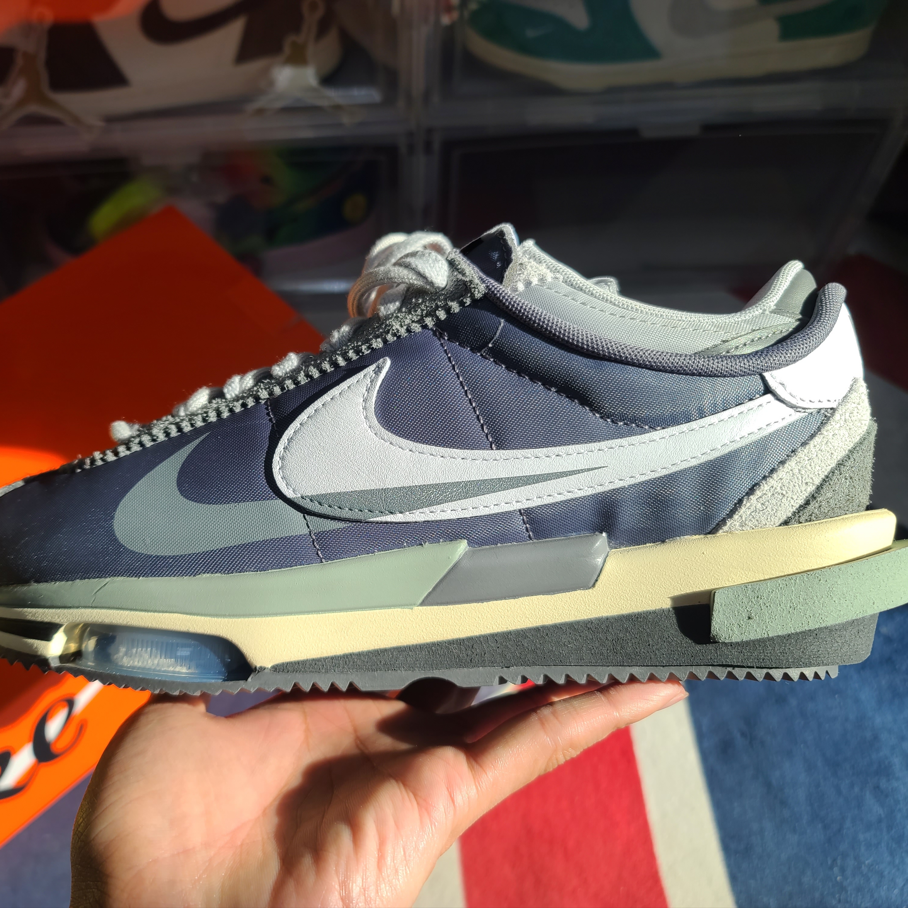 Nike x Sacai Zoom Cortez SP Iron Grey 착용 스타일 - 3