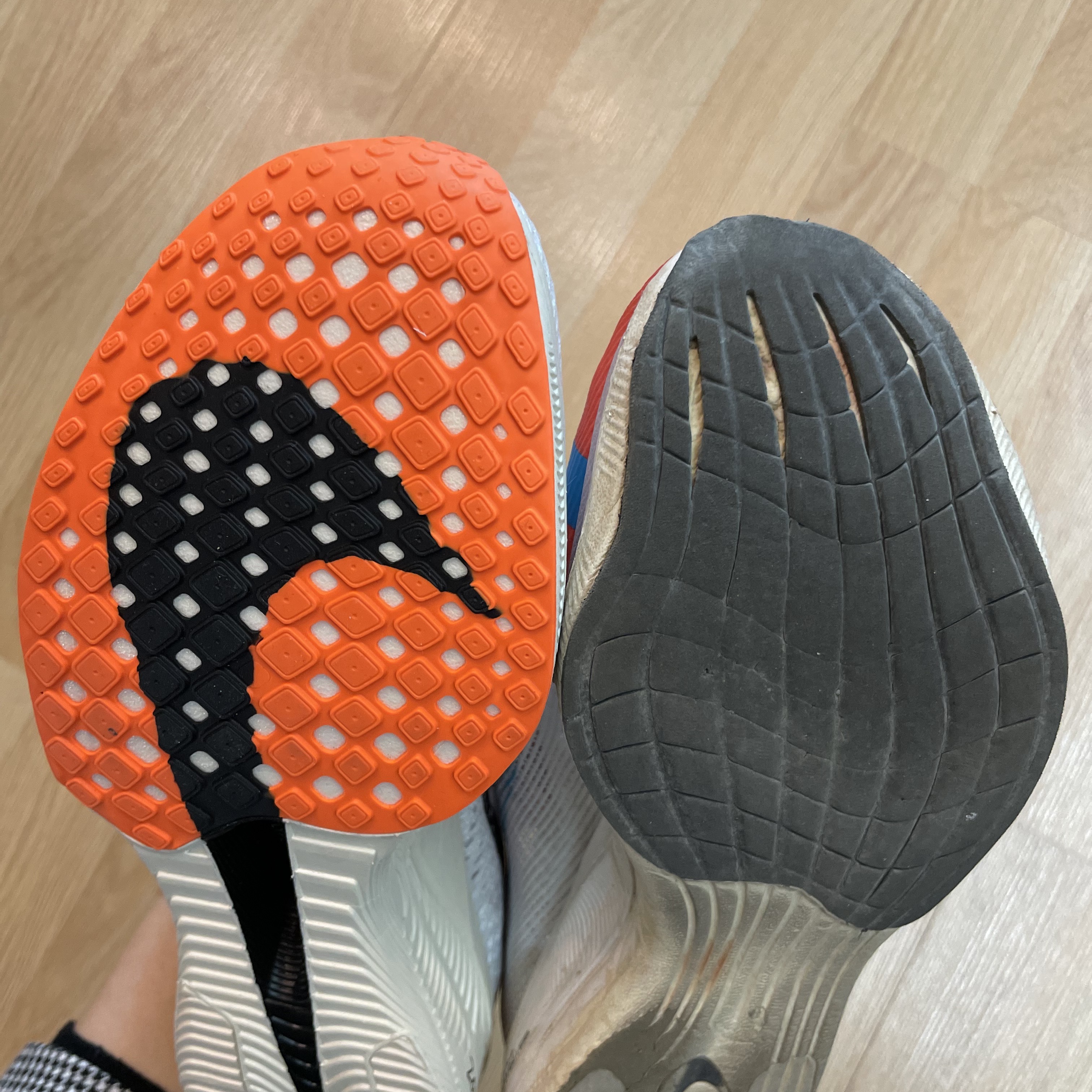Nike ZoomX Vaporfly Next% 3 Prototype White 착용 스타일 - 1