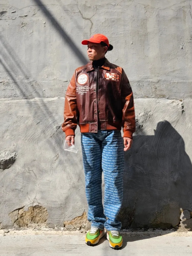 Jordan x Maison Chateau Rouge Flight Jacket Brown Basalt - Asia, Nike ACG H86 Cap Habanero Red 착용 스타일 - 2