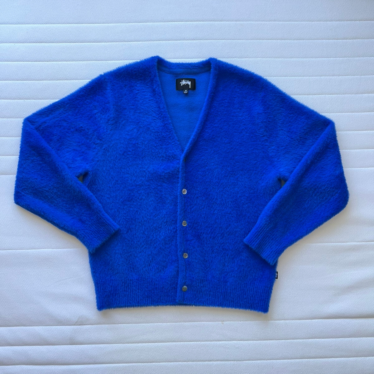 Stussy Shaggy Cardigan Royal Blue 착용 스타일