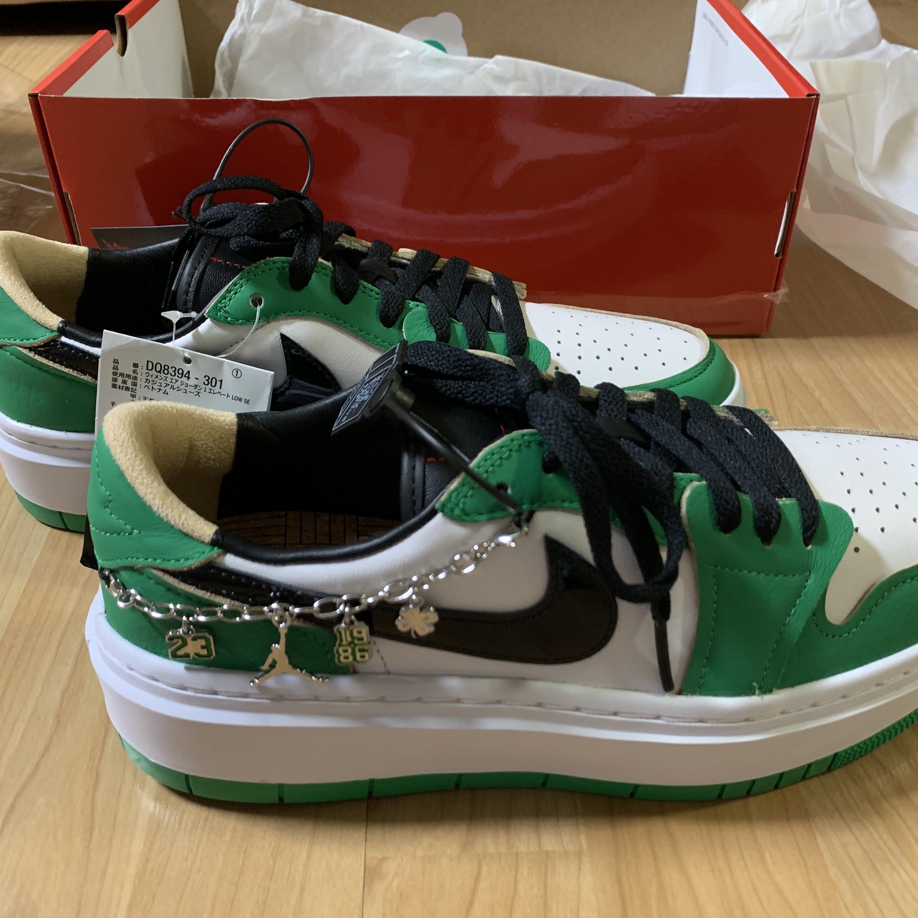 (W) Jordan 1 Elevate Low SE Lucky Green 착용 스타일 - 2