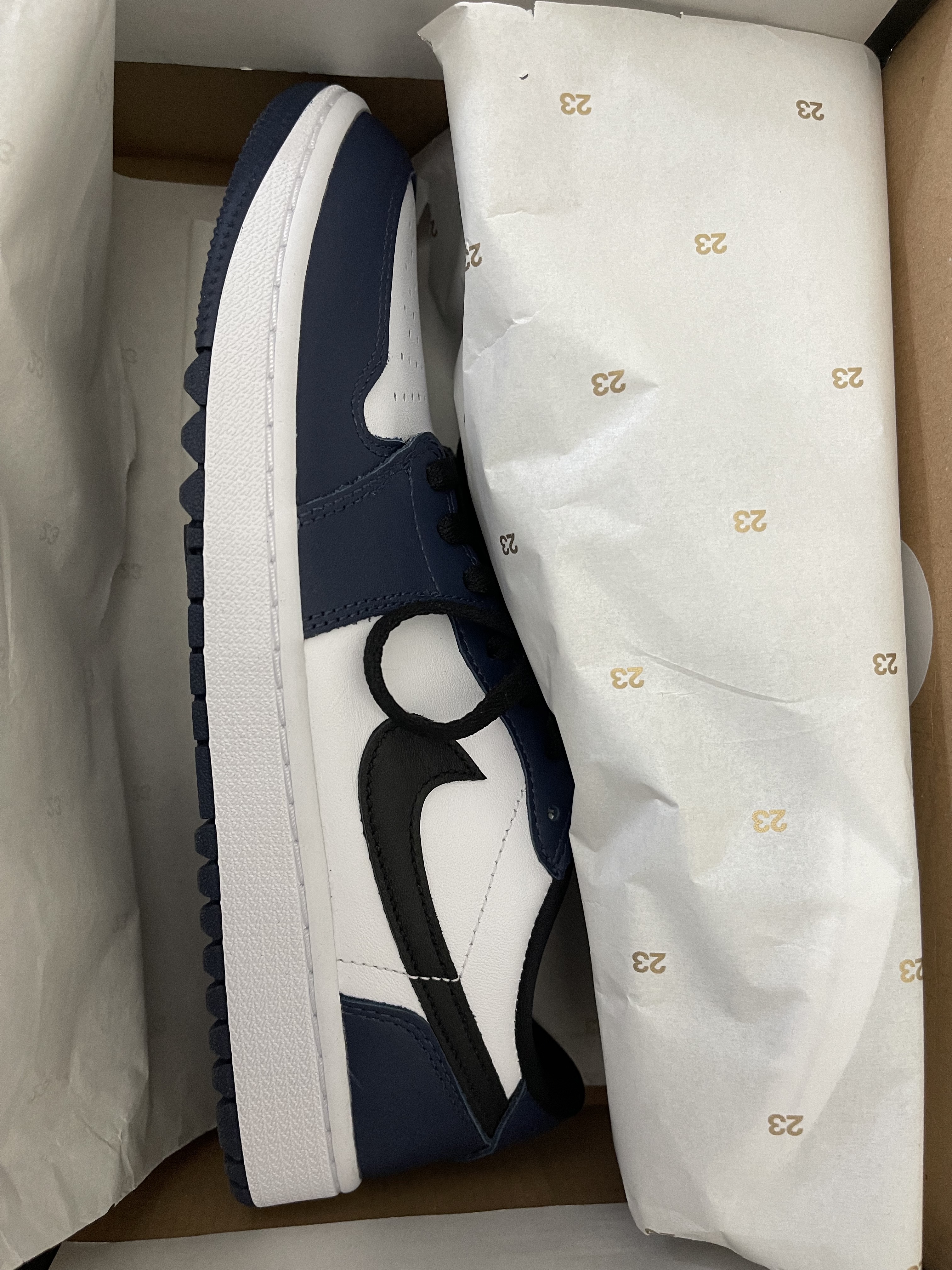 Jordan 1 Low Golf Midnight Navy 착용 스타일 - 2