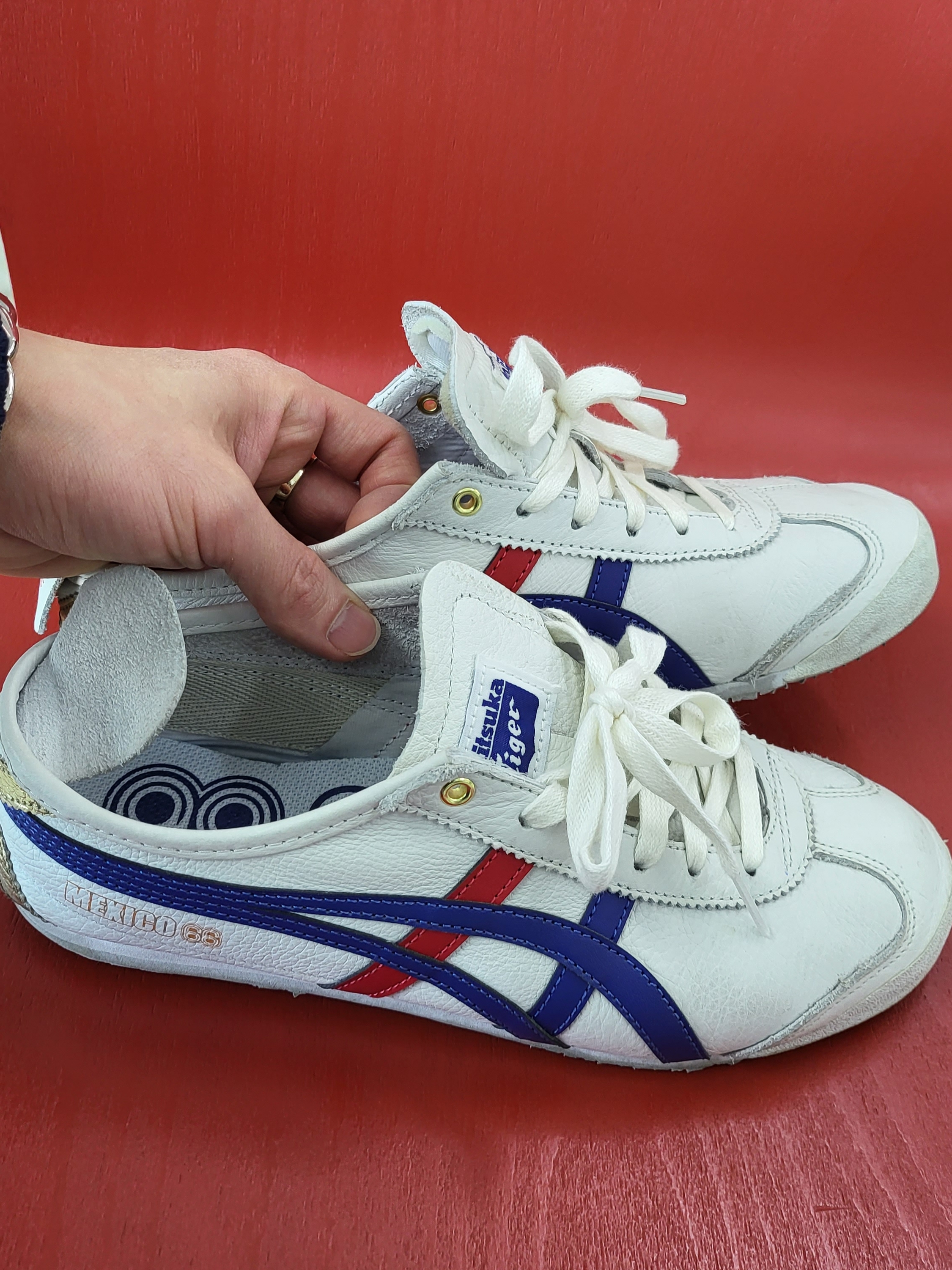 Onitsuka Tiger Mexico 66 White Dark Blue 착용 스타일