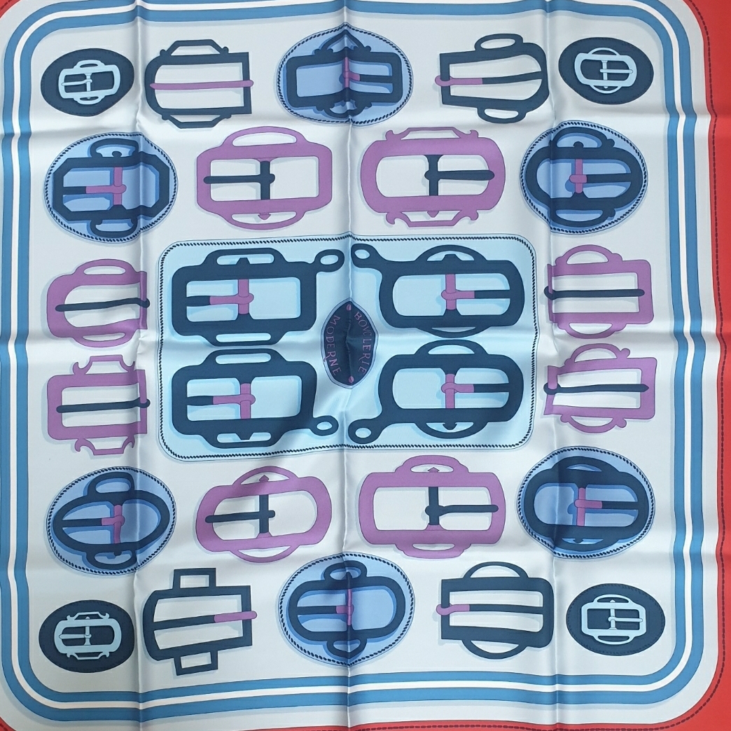 (W) Hermes Carres Sur Mon Nuage Scarf 90 Bleu Moyen Ciel Multicolore 착용 스타일 - 1