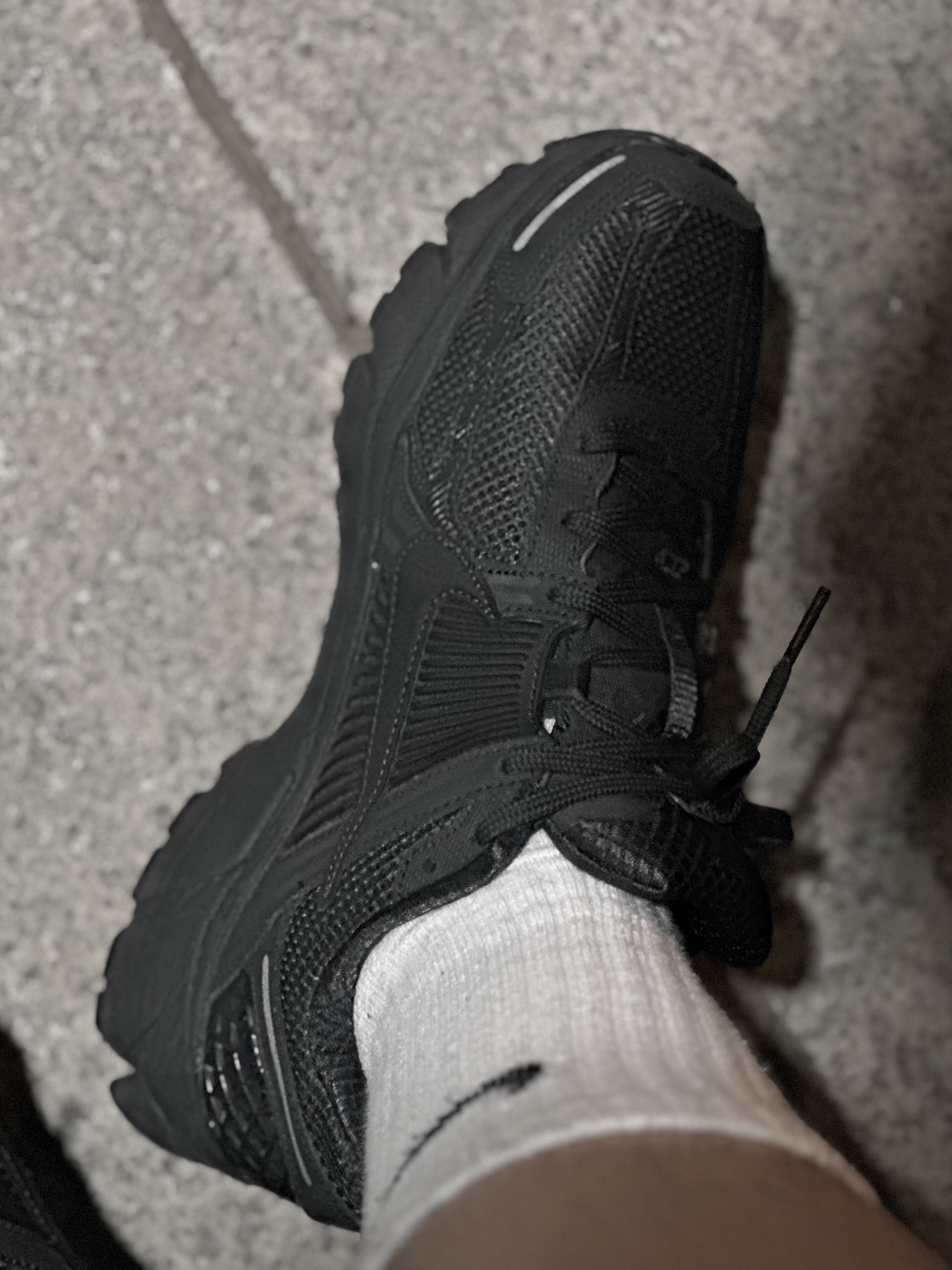 Nike Zoom Vomero 5 SP Anthracite 2023 착용 스타일