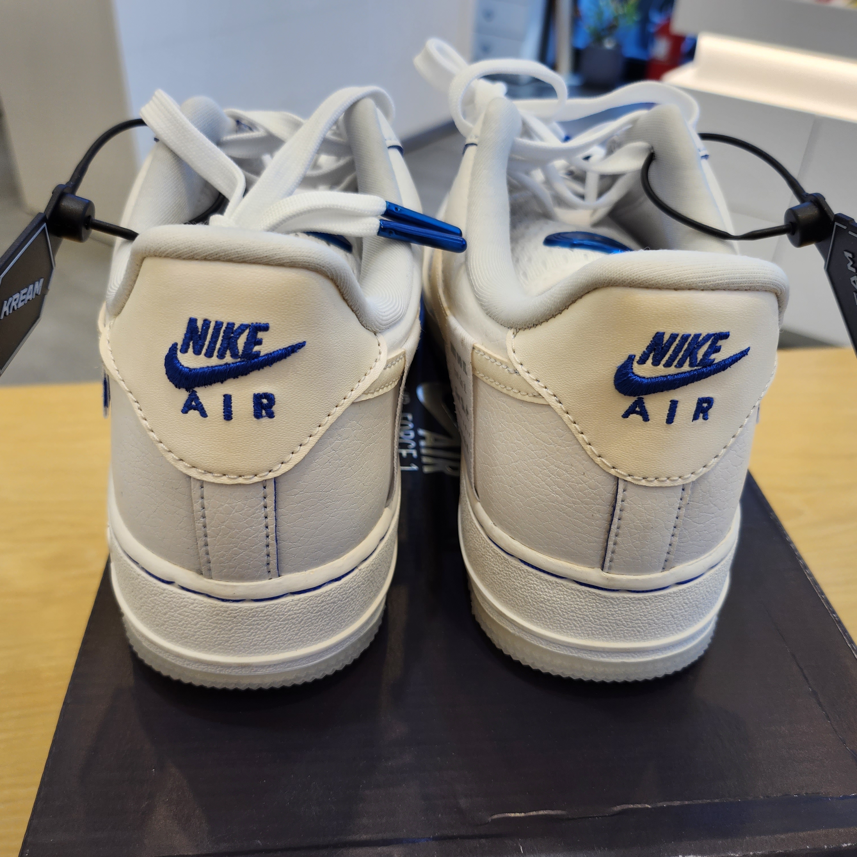 (W) Nike Air Force 1 '07 LX Game Royal Sail 착용 스타일 - 3