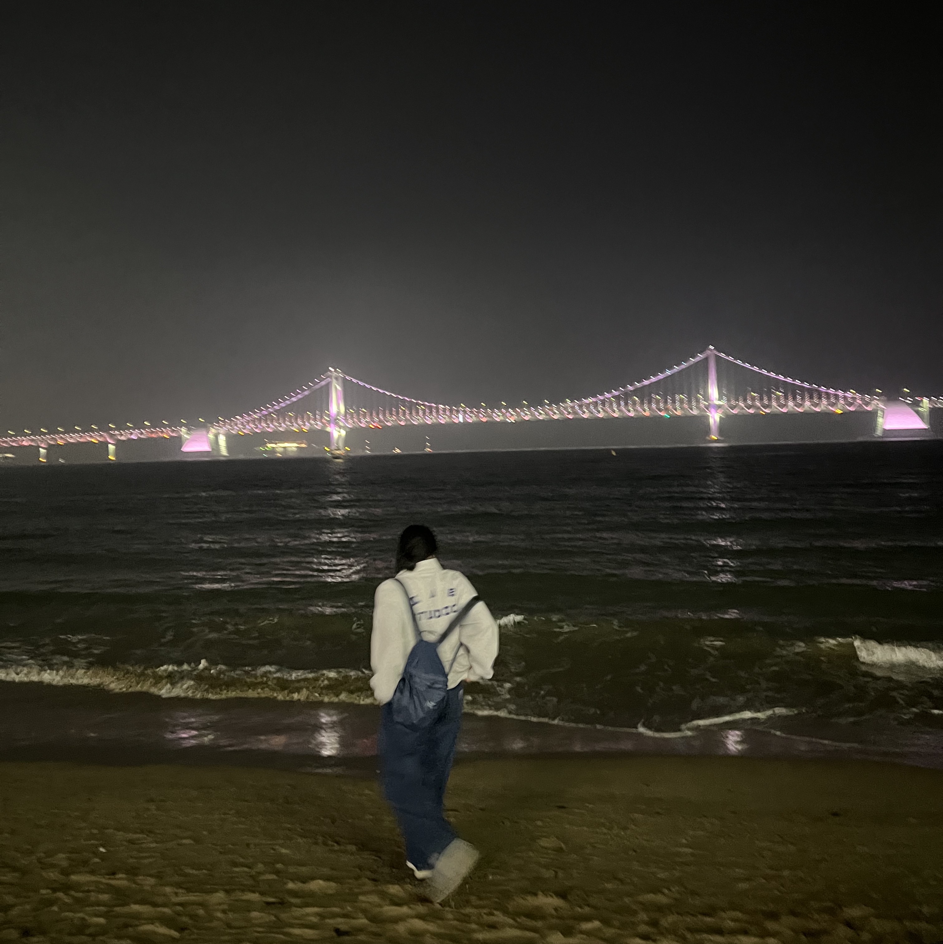 Arc'teryx Heliad 15 Backpack Moonlit, IAB Studio Half Zip Pullover Light Gray 착용 스타일 - 2