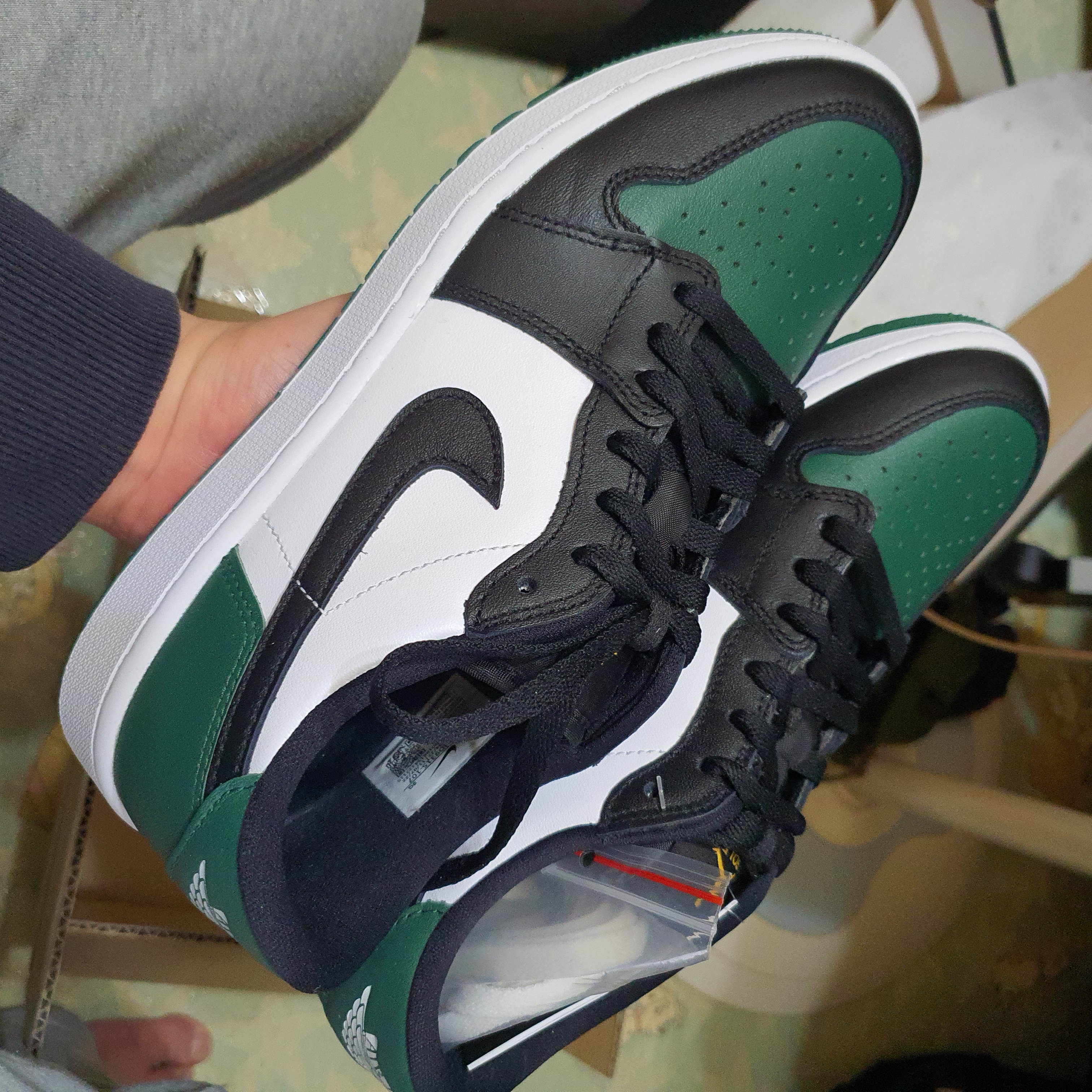 Jordan 1 Low Golf Noble Green 착용 스타일