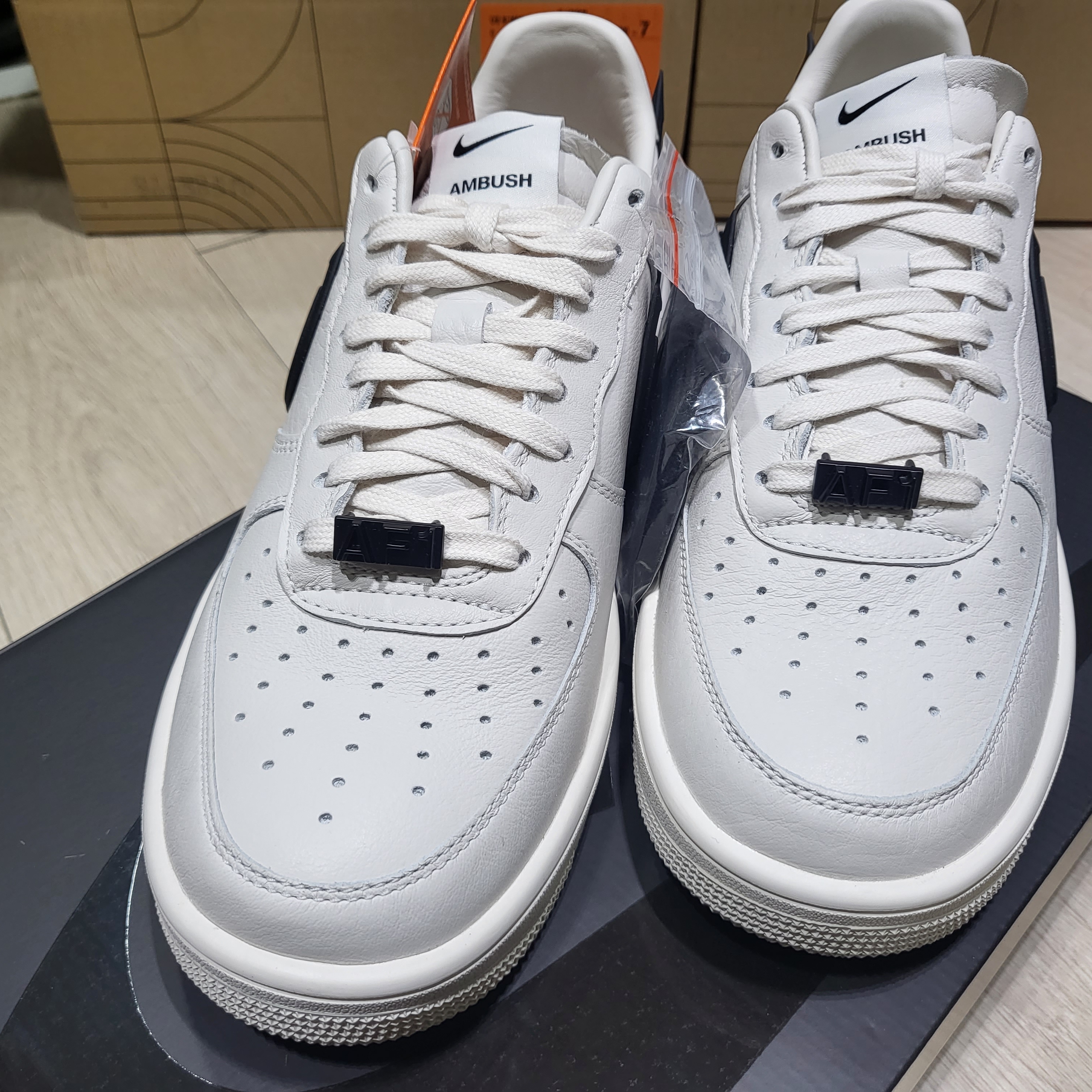 Nike x Ambush Air Force 1 Low SP Phantom 착용 스타일 - 4