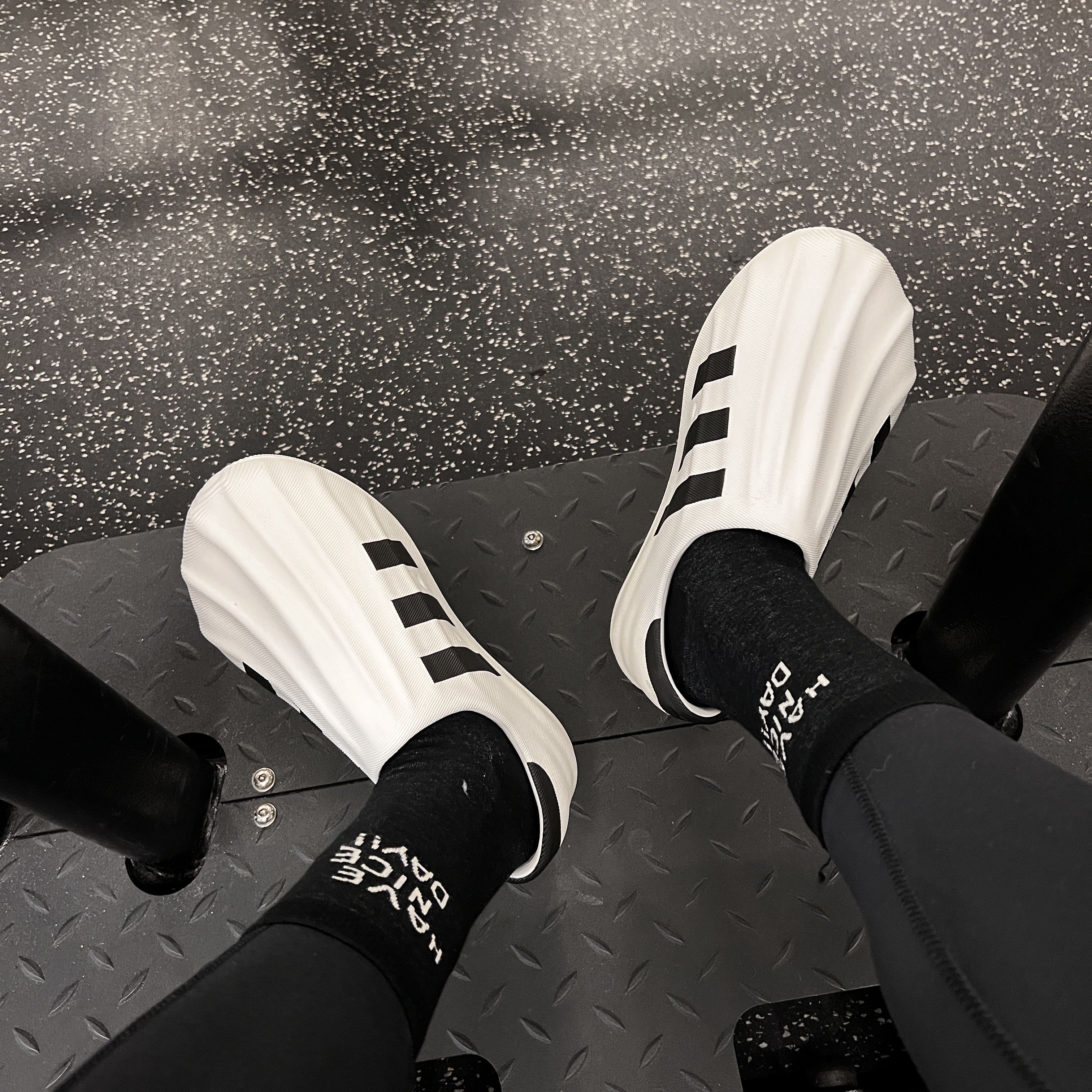 Adidas Adifom Superstar Core White 착용 스타일 - 1