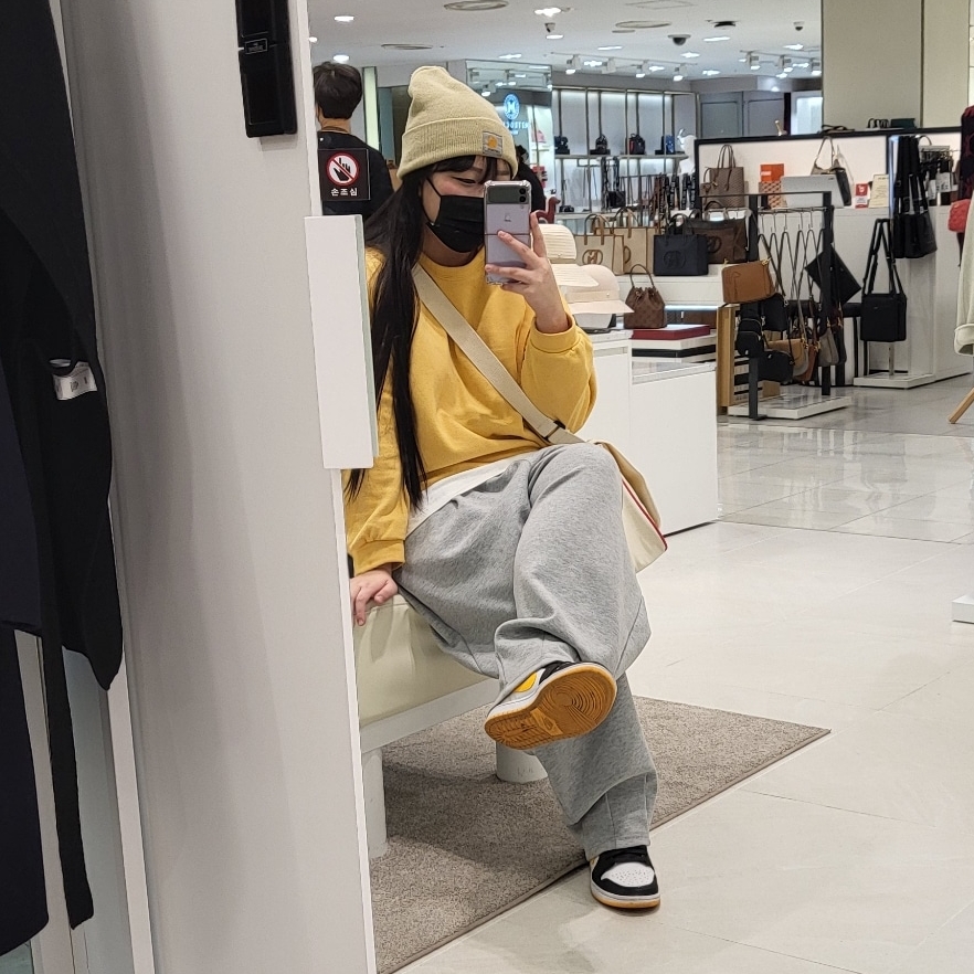 KREAM 프로필 이미지