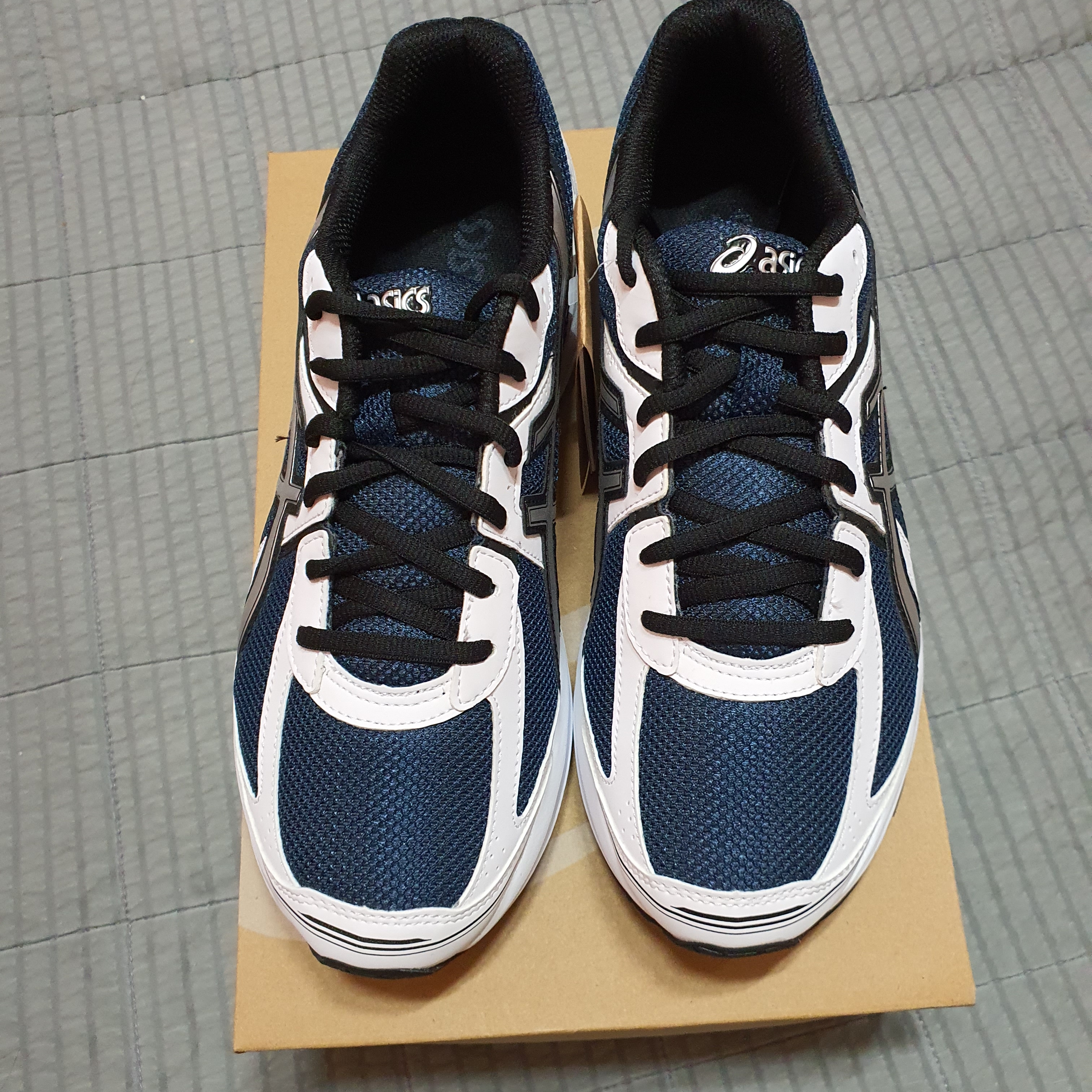 Asics Jog 100 S Navy Pure Silver - 2E Wide 착용 스타일 - 2