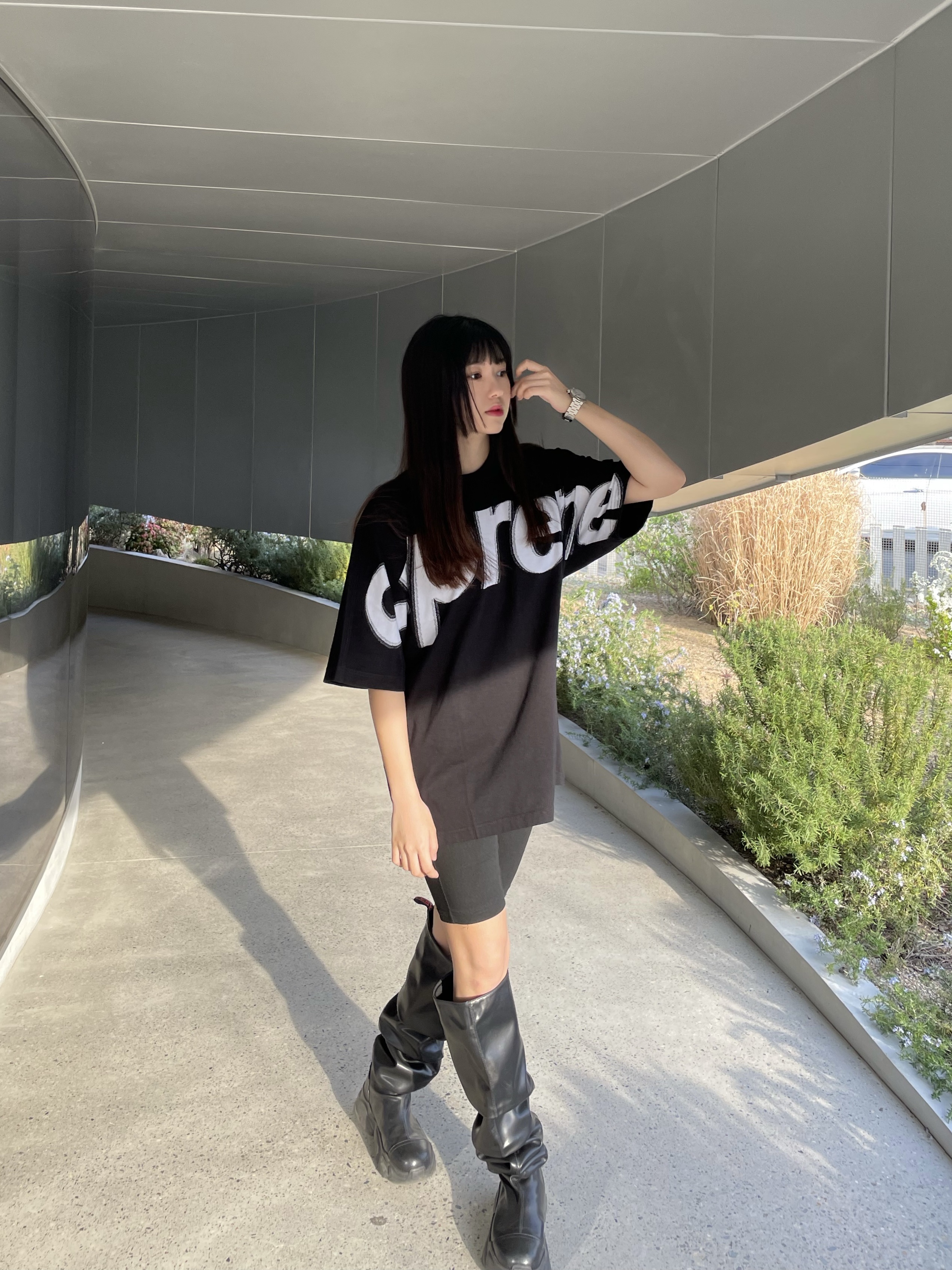 Supreme Intarsia S/S Top Black - 22FW, Cartier Ballon Bleu Watch 28 Quartz Steel Bracelet Steel 착용 스타일 - 2