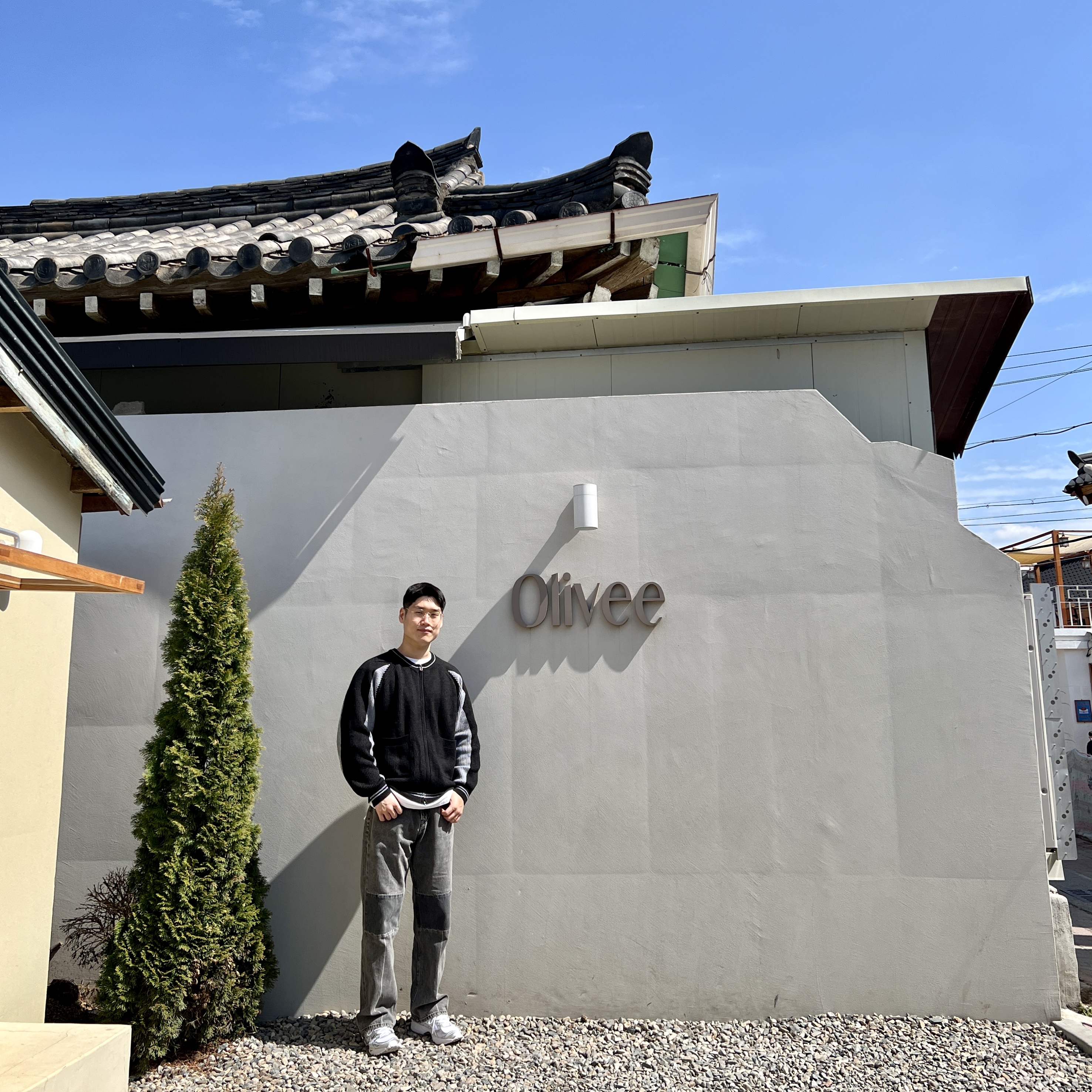 Asics x JJJJound Gel-Kayano 14 Silver White 착용 스타일