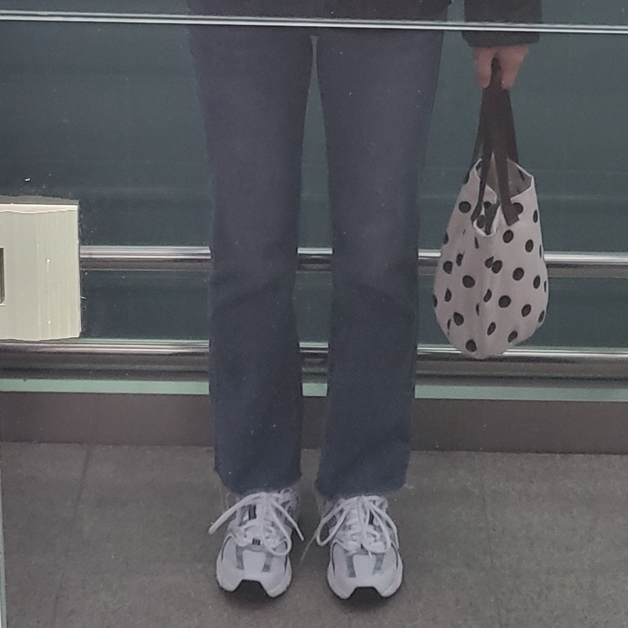 New Balance 530 White 착용 스타일 - 3